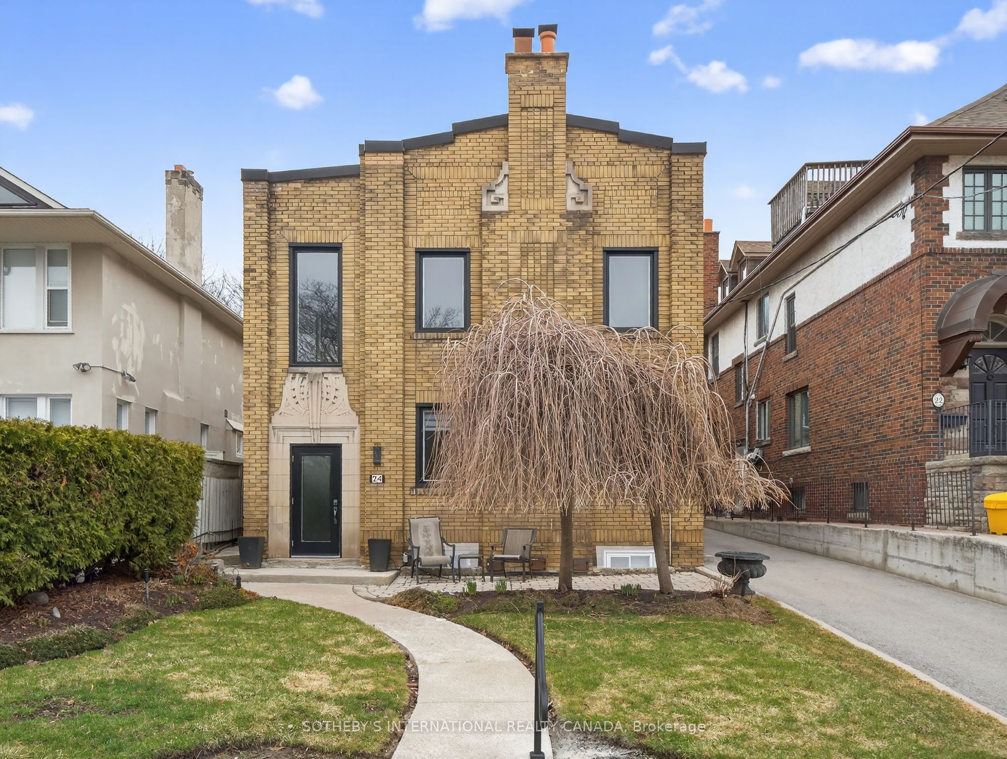 24 College View Avenue 1B, Toronto, ON M5P 1J4 photo 4