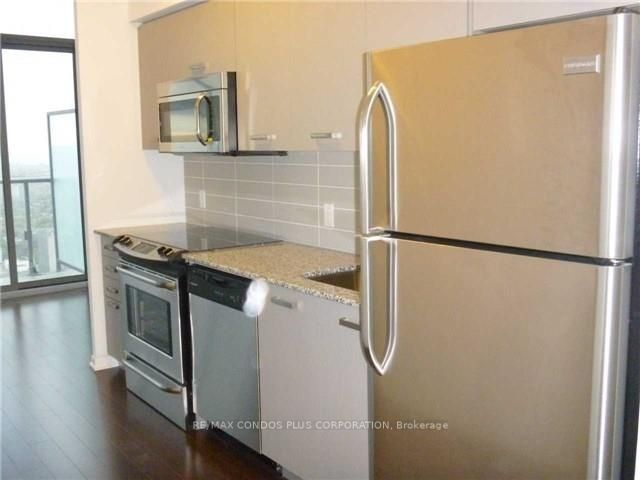 832 Bay Street 5007, Toronto, ON M5S 1Z6 photo 5