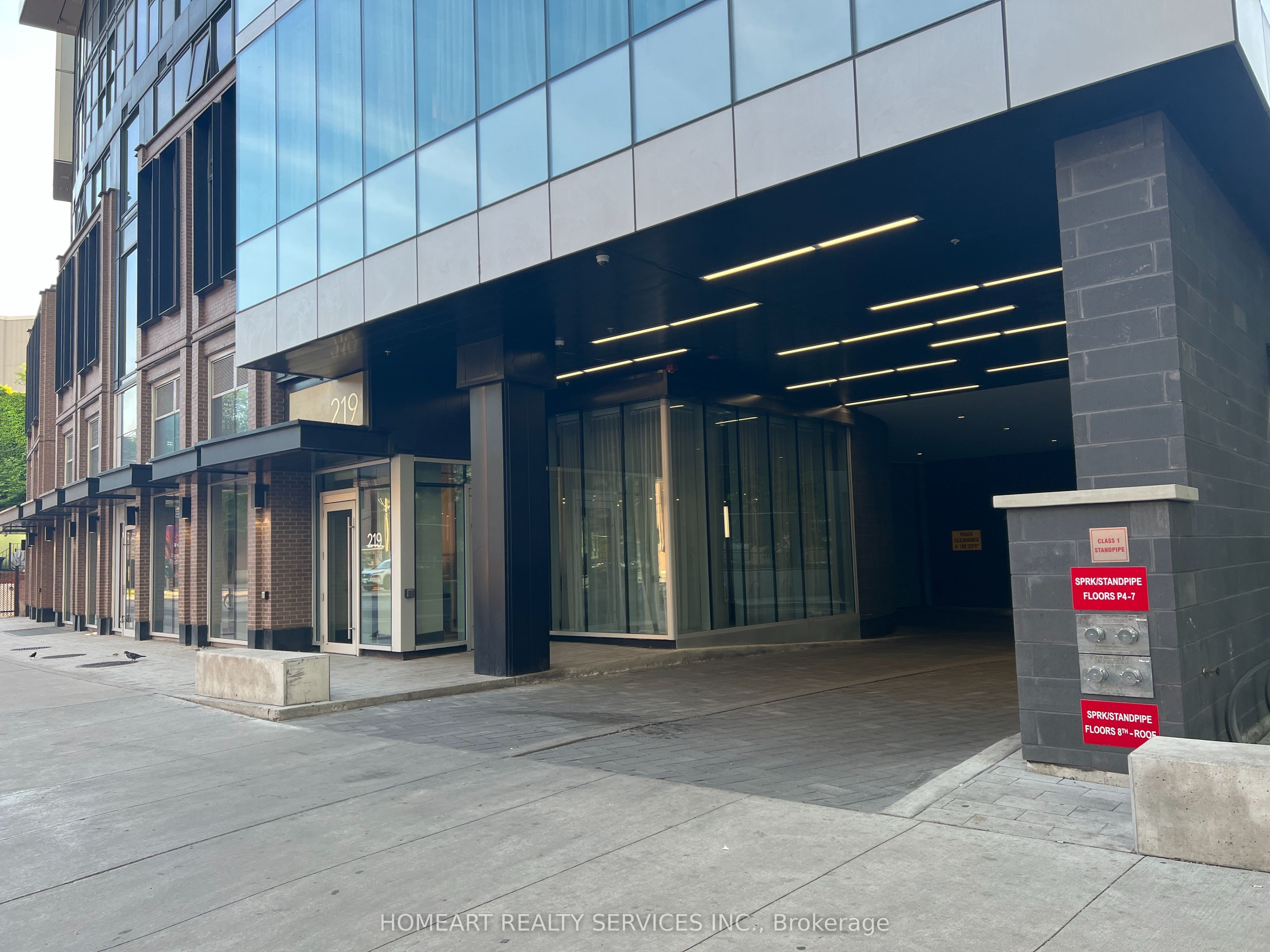 219 Dundas Street E 801, Toronto, ON M5A 0V1 photo 2