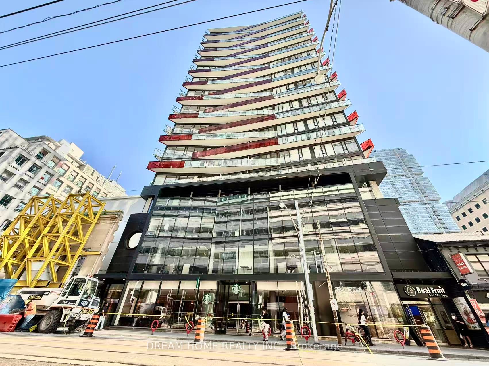 215 Queen Street W 2108, Toronto, ON M5V 0P5