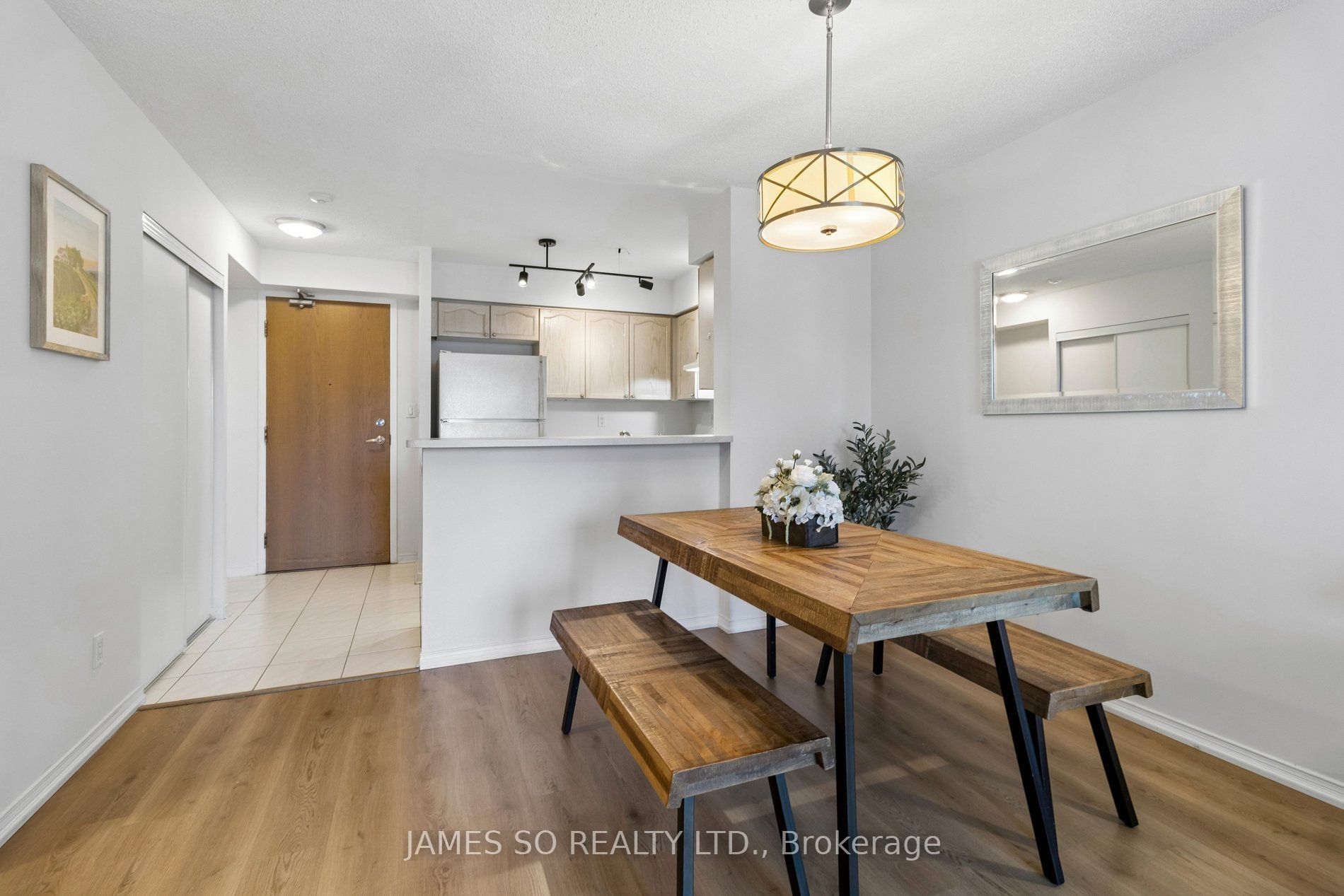 233 Beecroft Road 1625, Toronto, ON M2N 6Z9 photo 3