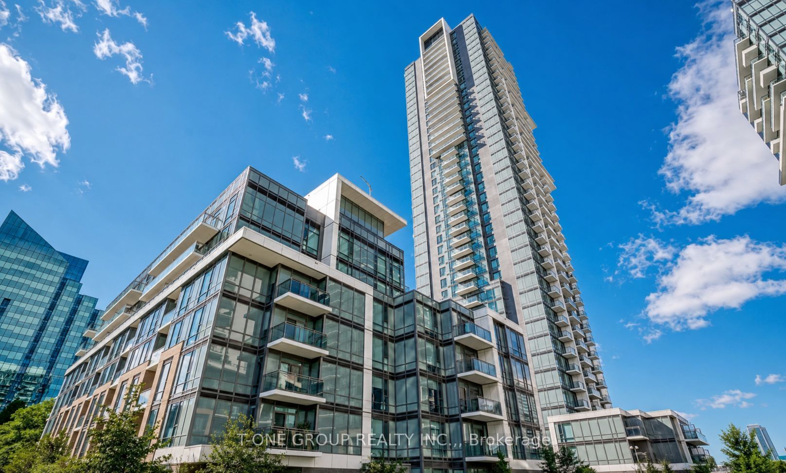 55 Ann O'reilly Road 1403, Toronto, ON M2J 0E1