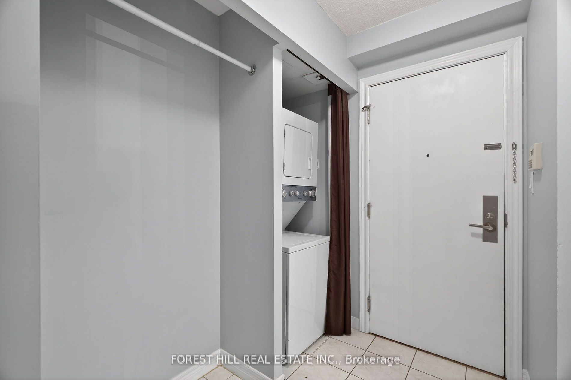 88 Grandview Way 506, Toronto, ON M2N 7B2 photo 3
