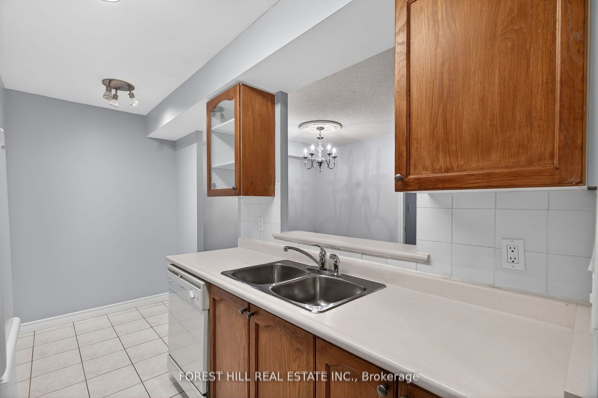 88 Grandview Way 506, Toronto, ON M2N 7B2 photo 5