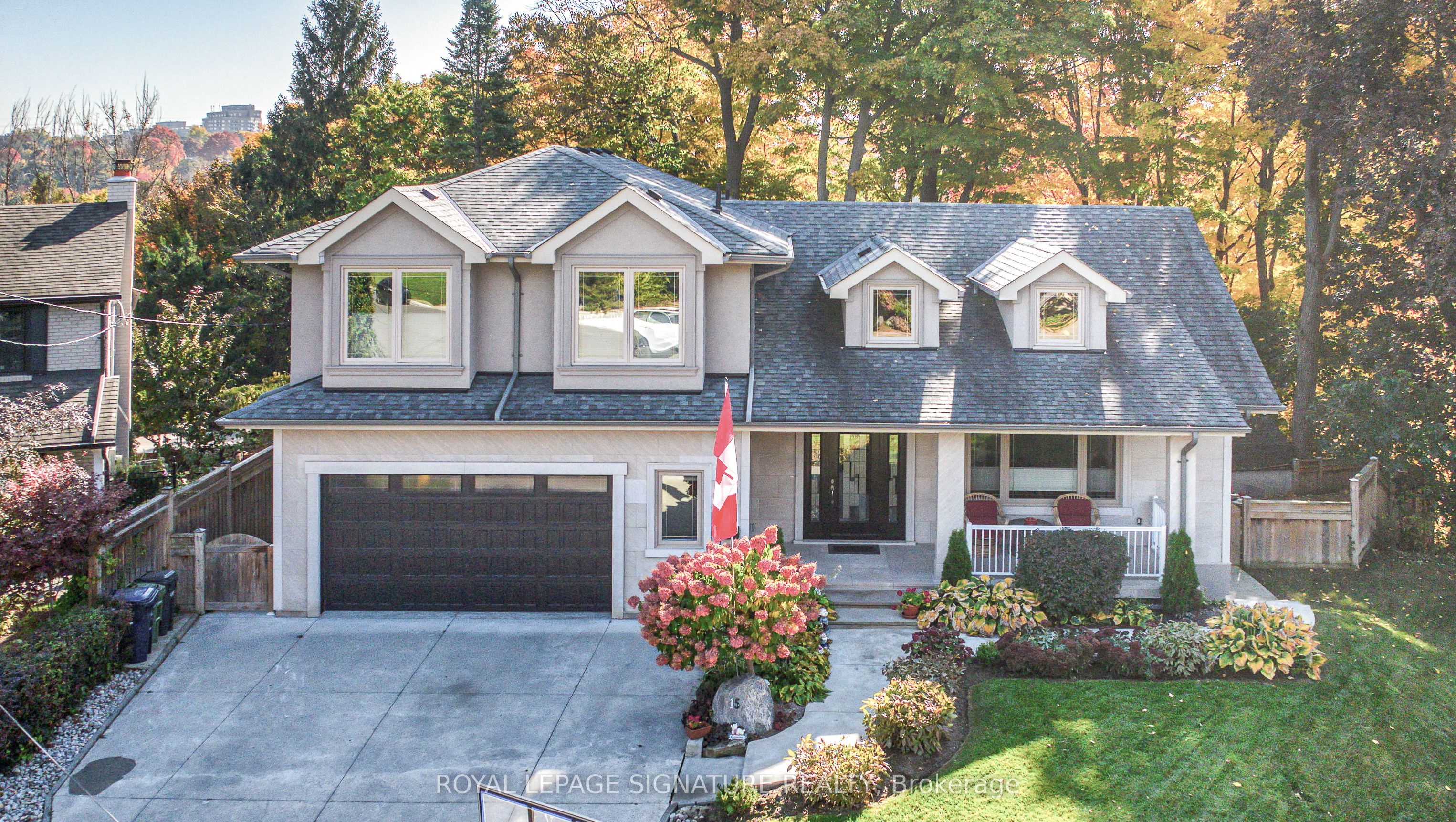 15 Sulkara Court, Toronto, ON M4A 2G8 photo 3