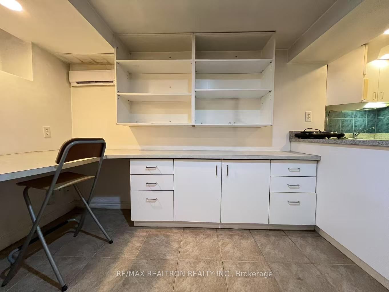 108 Admiral Road 6, Toronto, ON M5R 2L6 photo 5