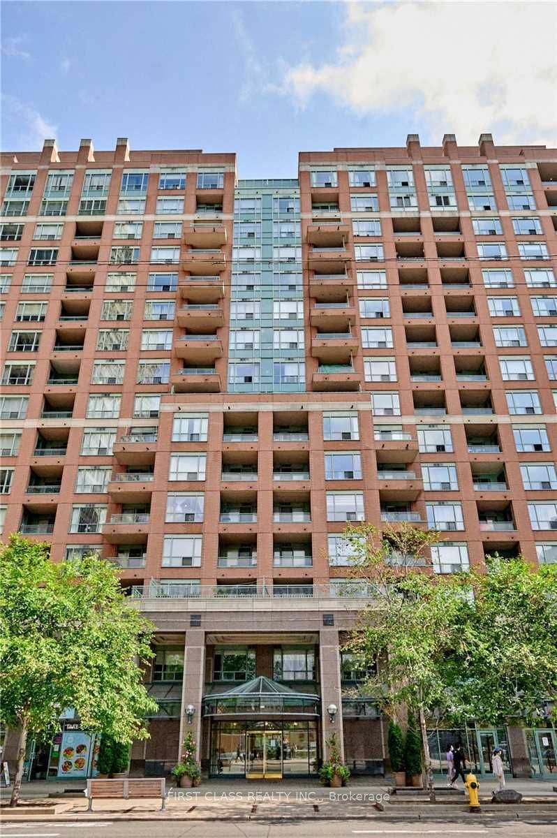 887 Bay Street 1001, Toronto, ON M5S 3K4