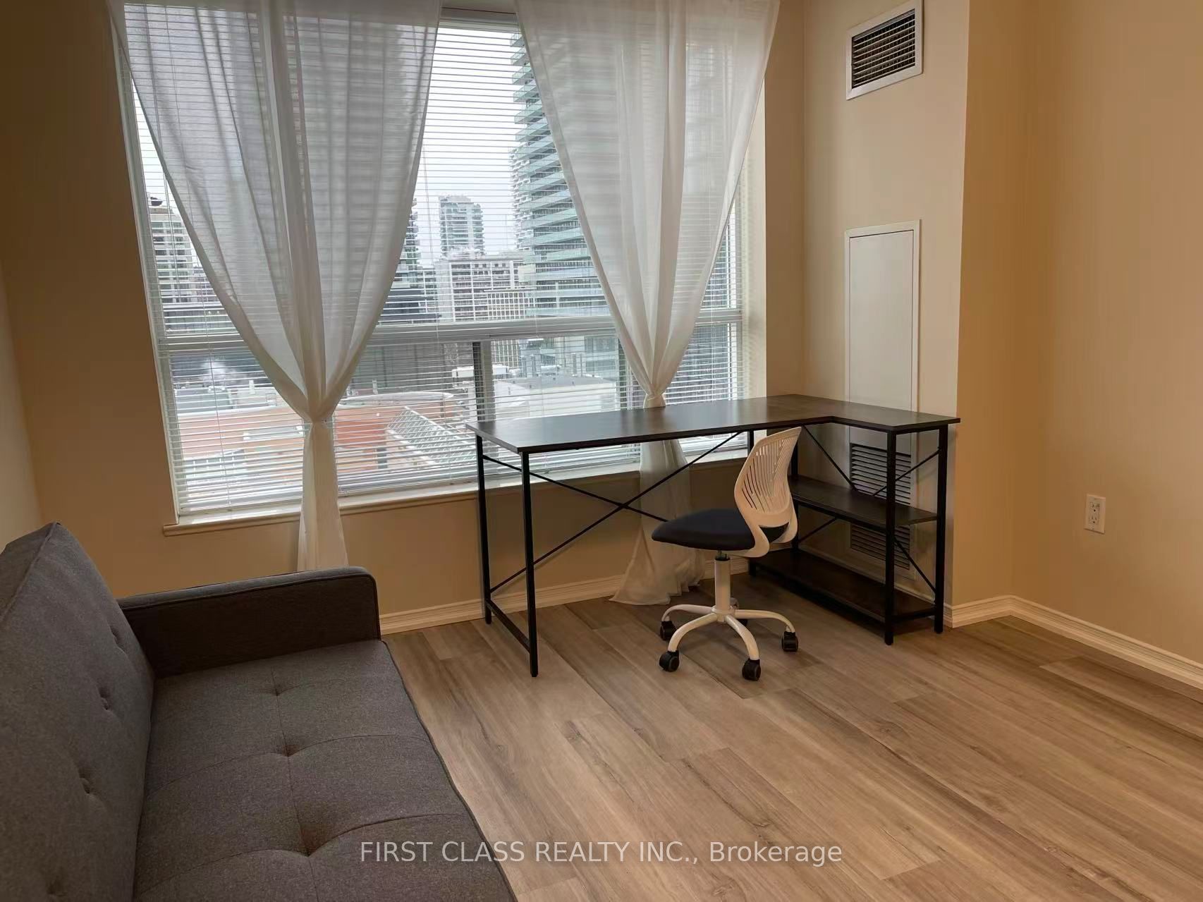 887 Bay Street 1001, Toronto, ON M5S 3K4 photo 5