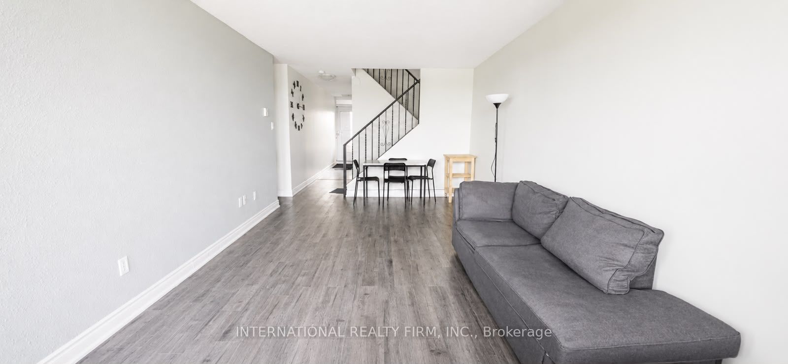 40 Sunny Glenway 308, Toronto, ON M3C 2Z2