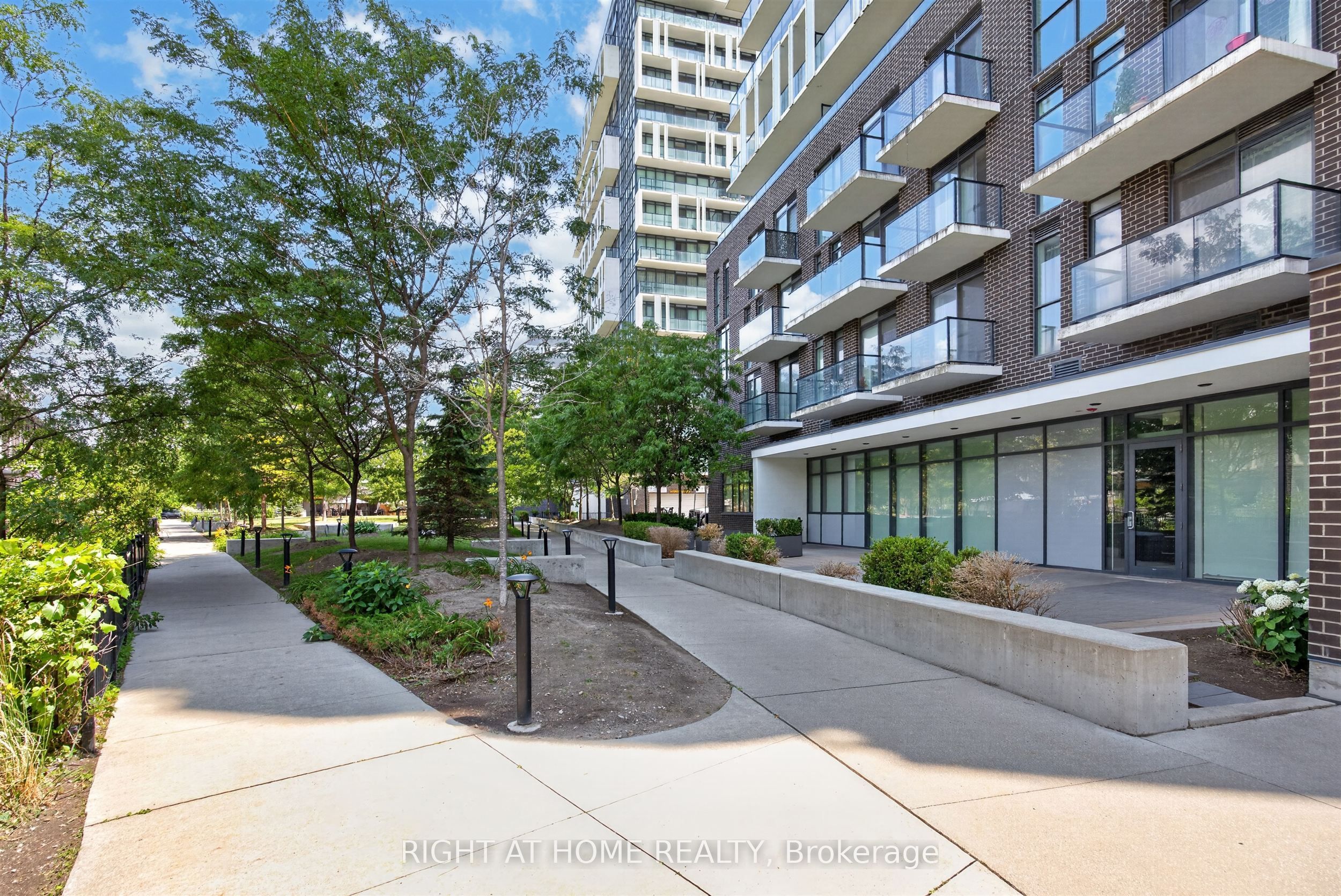 128 Fairview Mall Drive 712, Toronto, ON M2J 0E8 photo 4