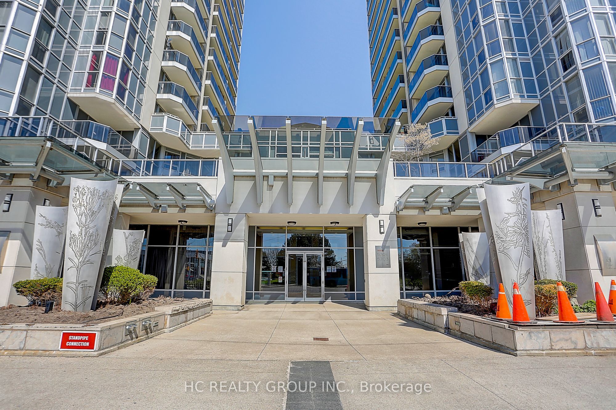 5791 Yonge Street 1909, Toronto, ON M2M 3T9 photo 3