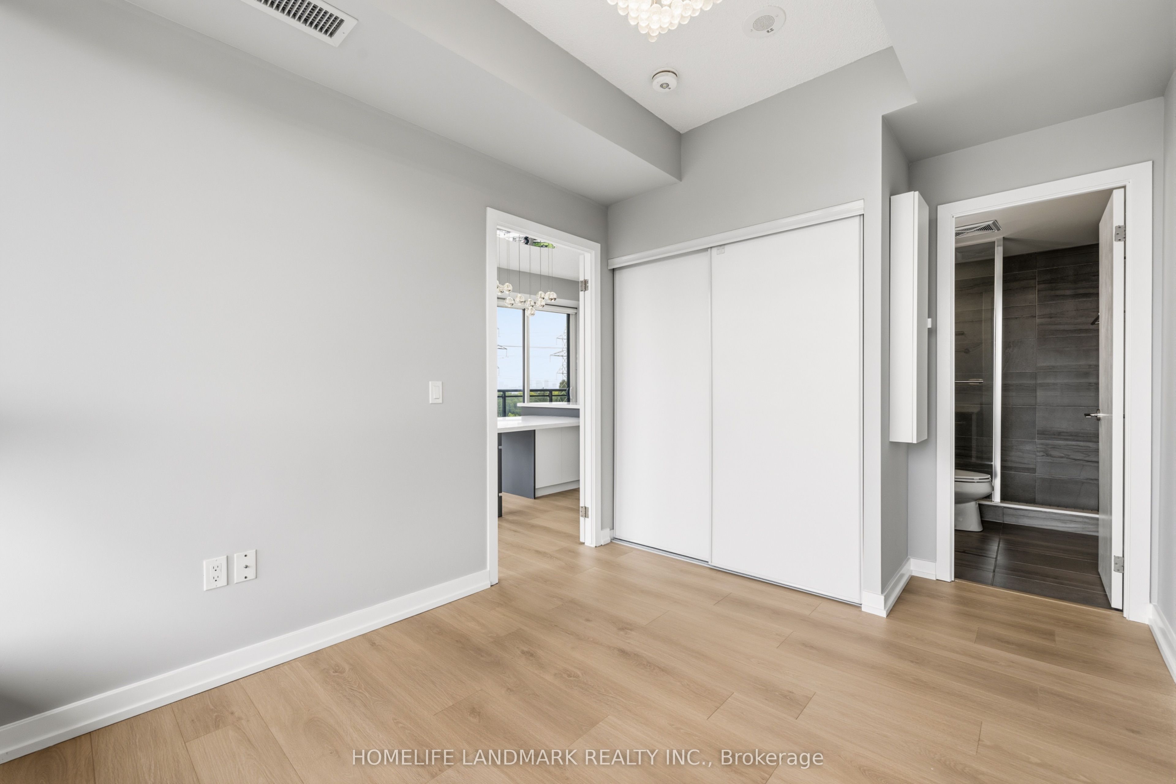 3237 Bayview Avenue 307, Toronto, ON M2K 0G1 photo 5
