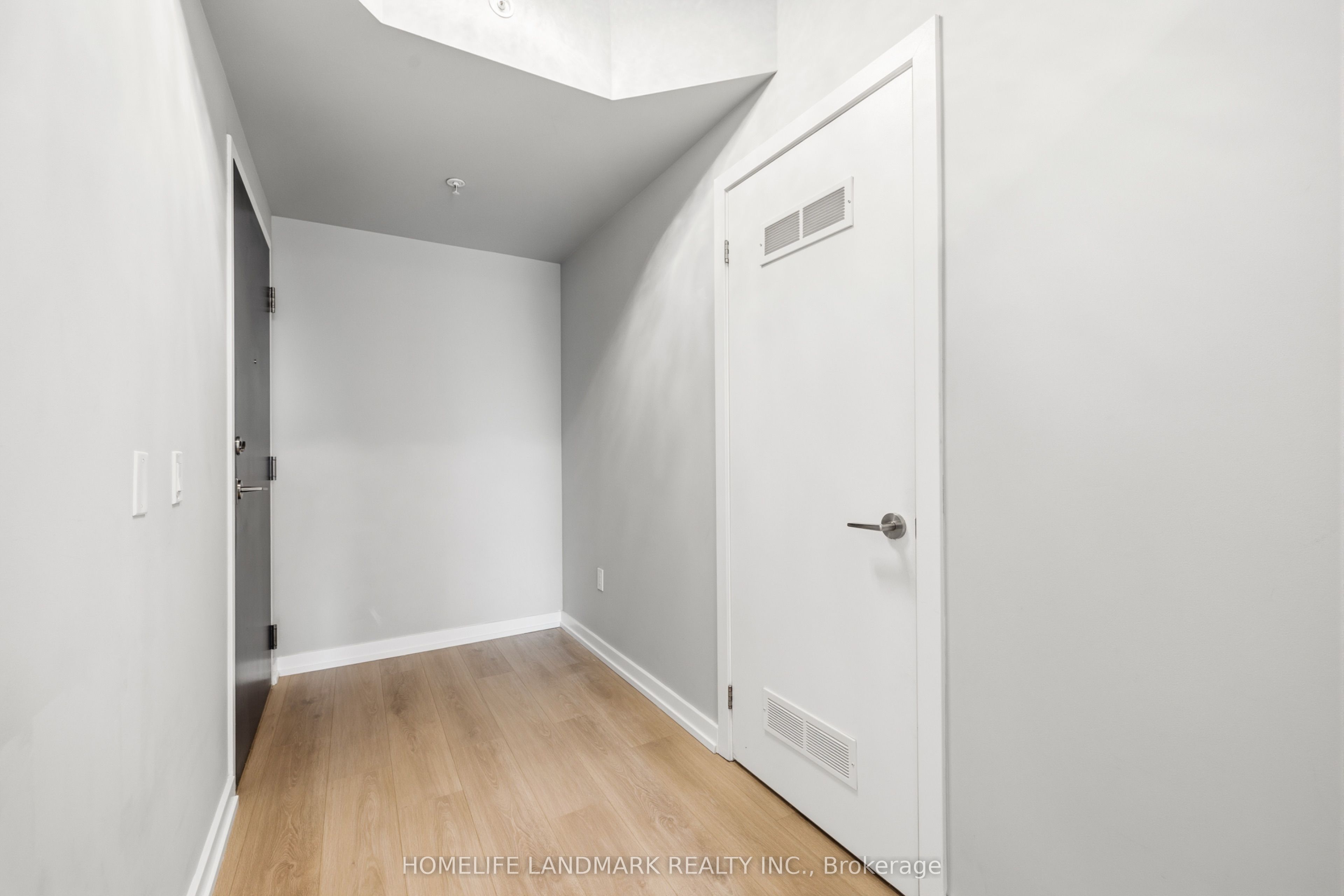 3237 Bayview Avenue 307, Toronto, ON M2K 0G1 photo 3