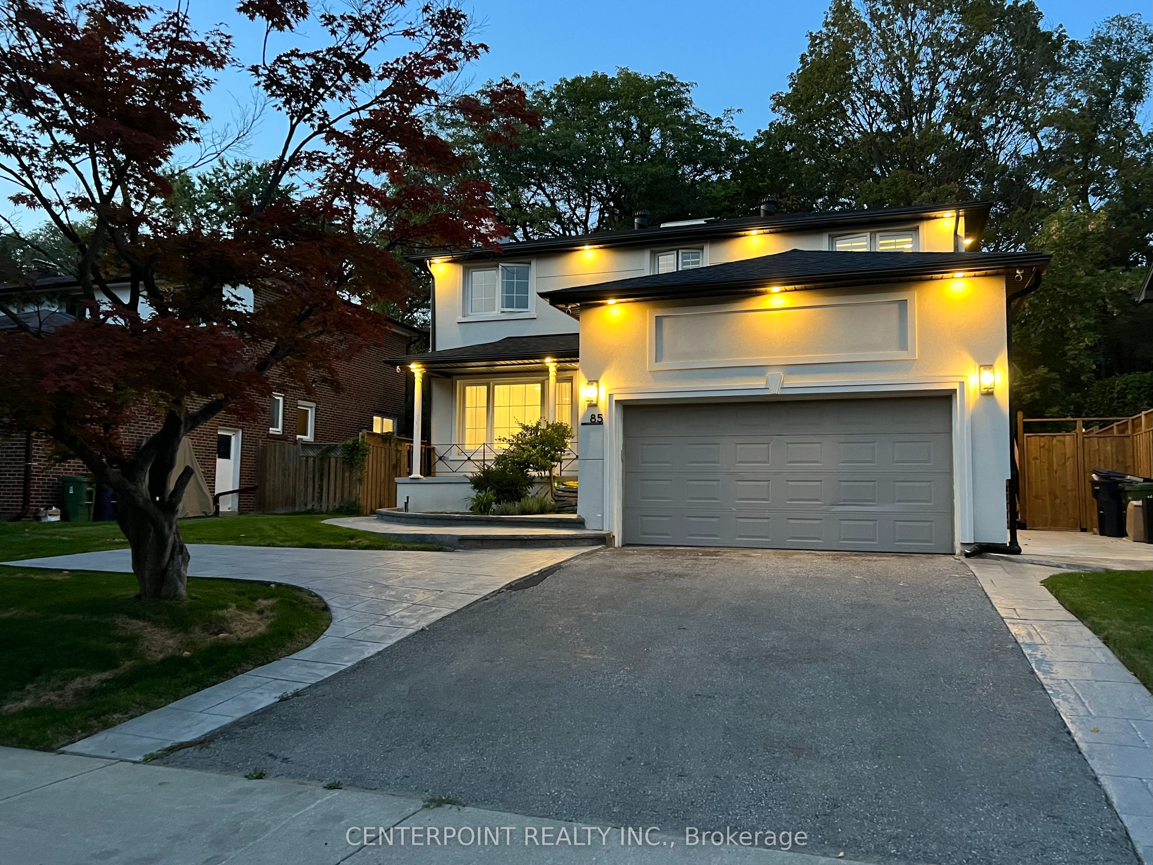 85 Montressor Drive Bmt, Toronto, ON M2P 1Z3