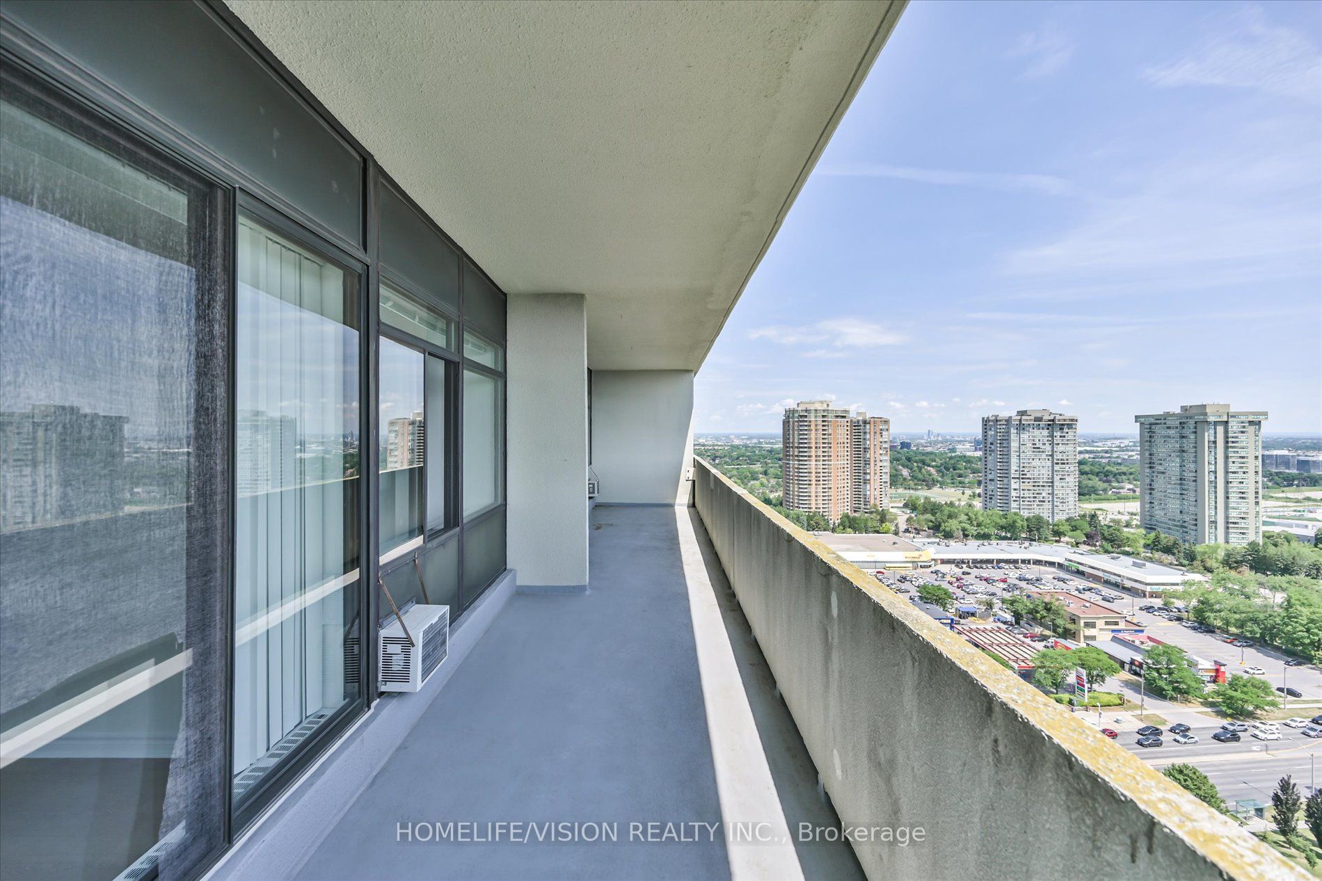 3300 Don Mills Road PH6, Toronto, ON M2J 4X7 photo 2