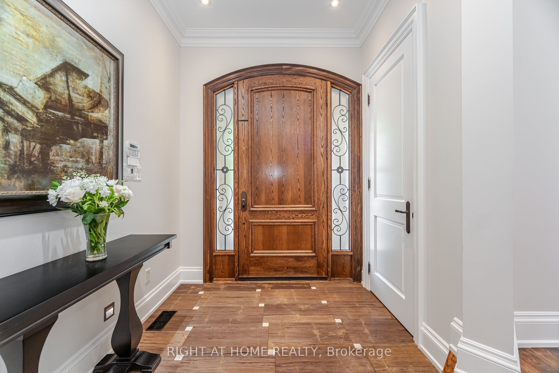 58 Johnston Avenue, Toronto, ON M2N 1G8 photo 4