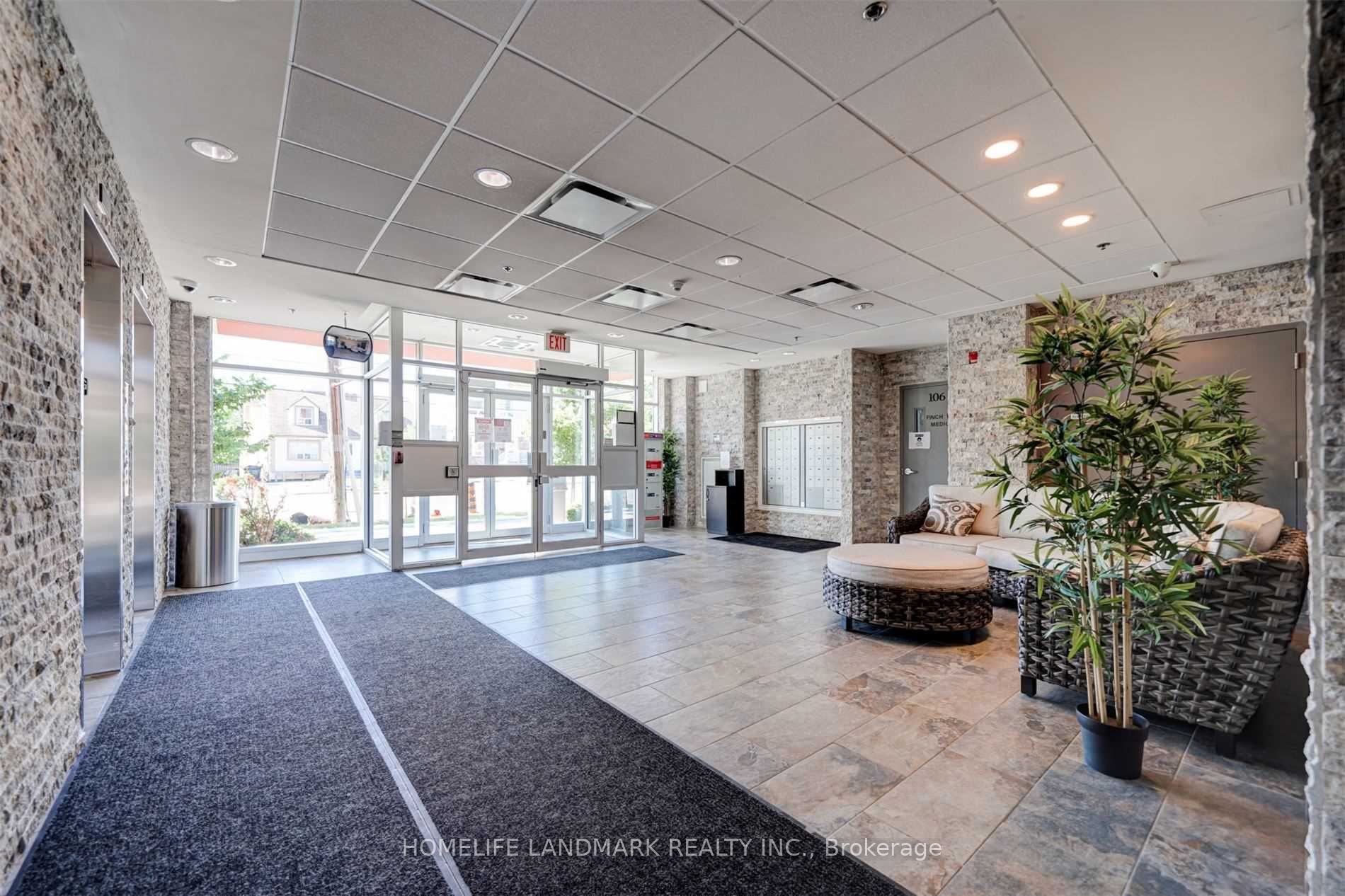 222 Finch Avenue W 305, Toronto, ON M2R 1M6 photo 3