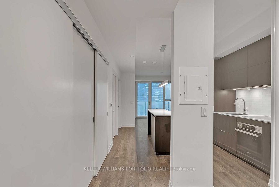 15 Lower Jarvis Street 1208, Toronto, ON M5E 1R7 photo 3
