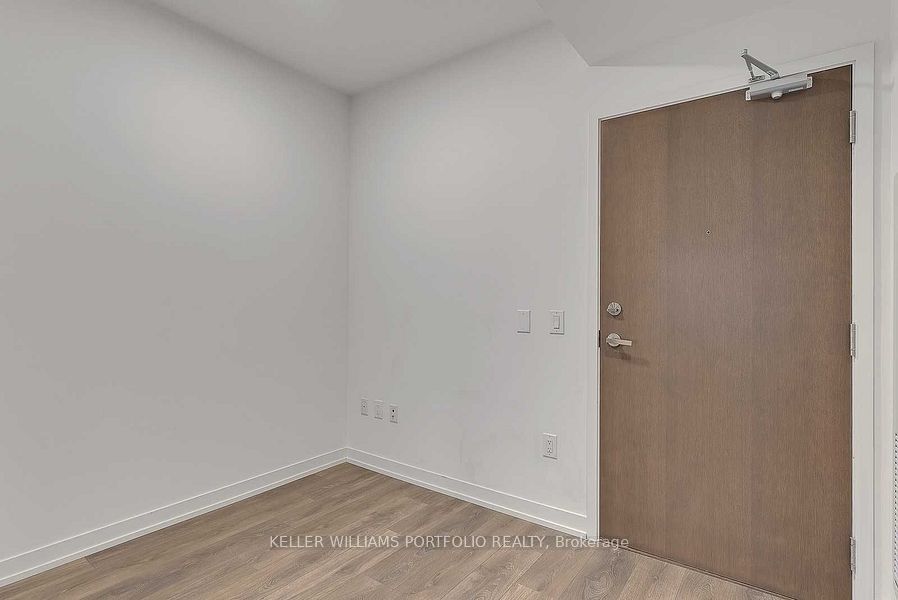 15 Lower Jarvis Street 1208, Toronto, ON M5E 1R7 photo 4