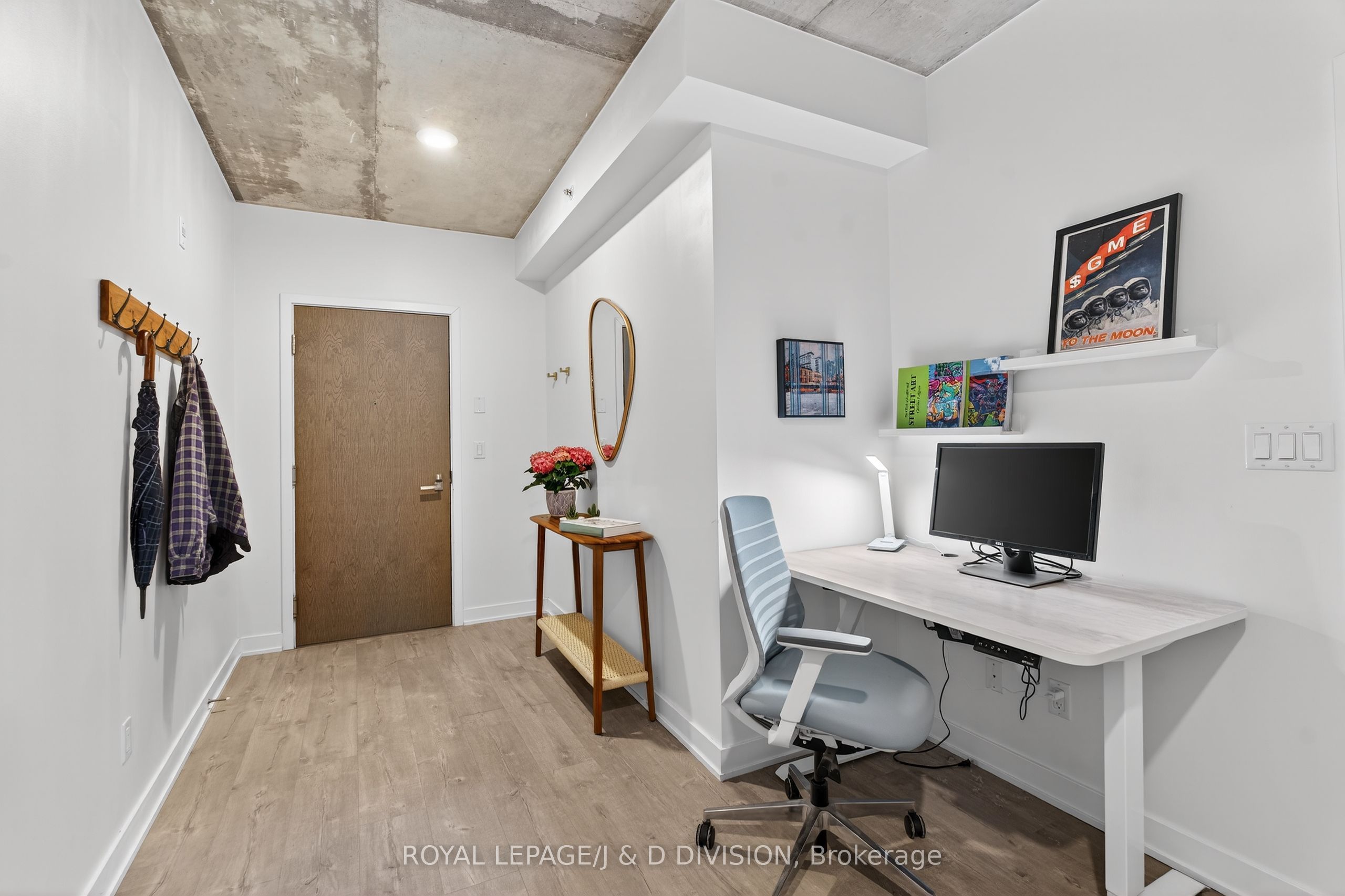 109 Ossington Avenue 322, Toronto, ON M6J 0G1 photo 5