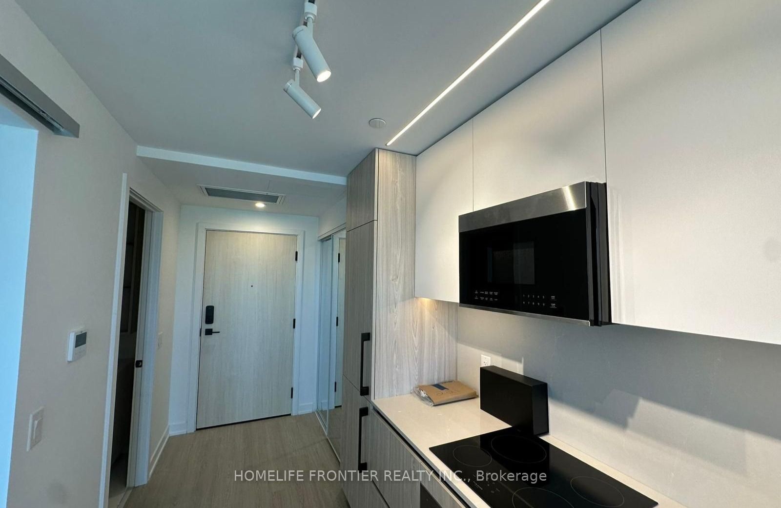 699 Sheppard Avenue E 221, Toronto, ON M2K 0J5 photo 4
