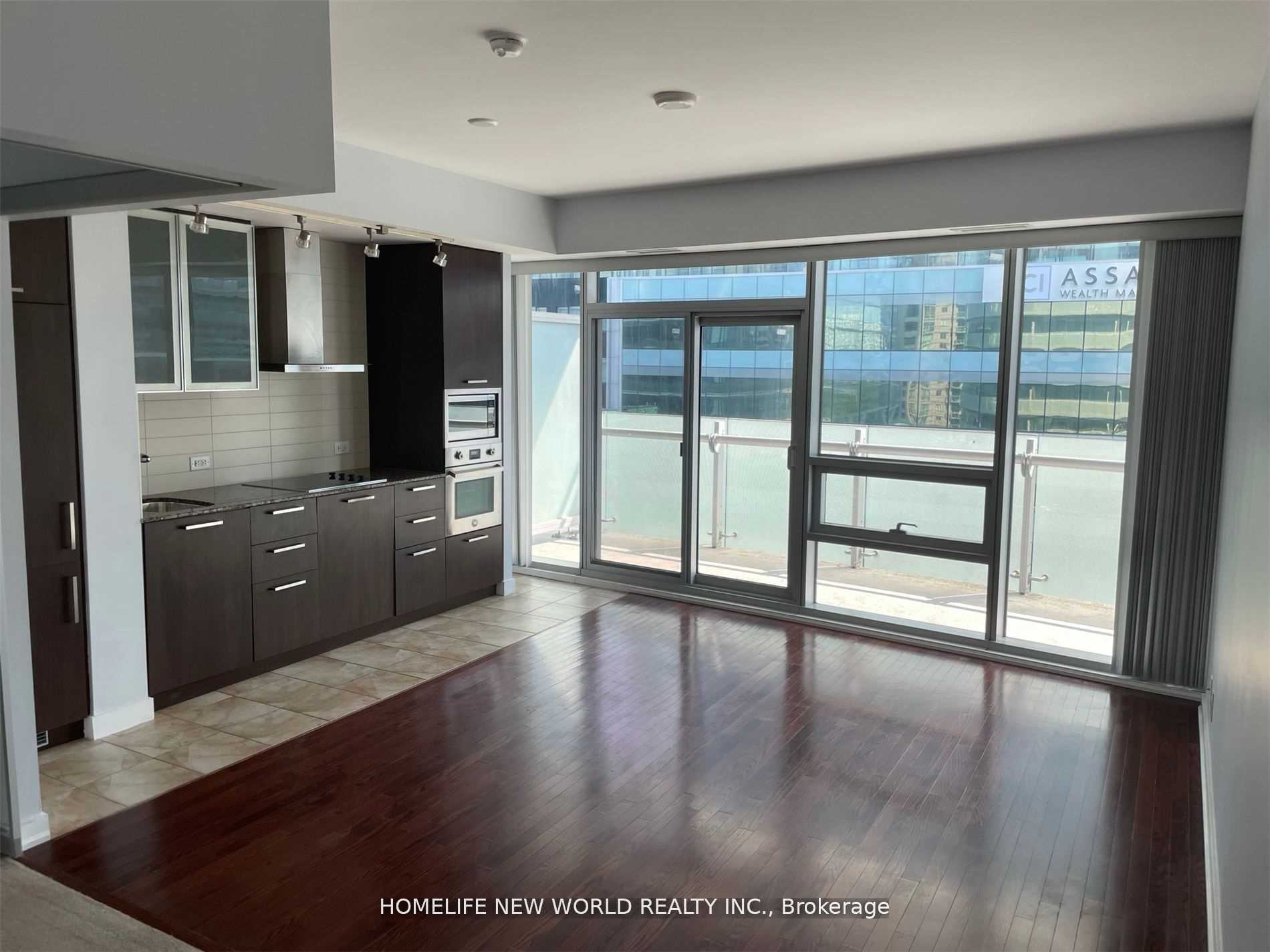 14 York Street 601, Toronto, ON M5J 1R2 photo 5
