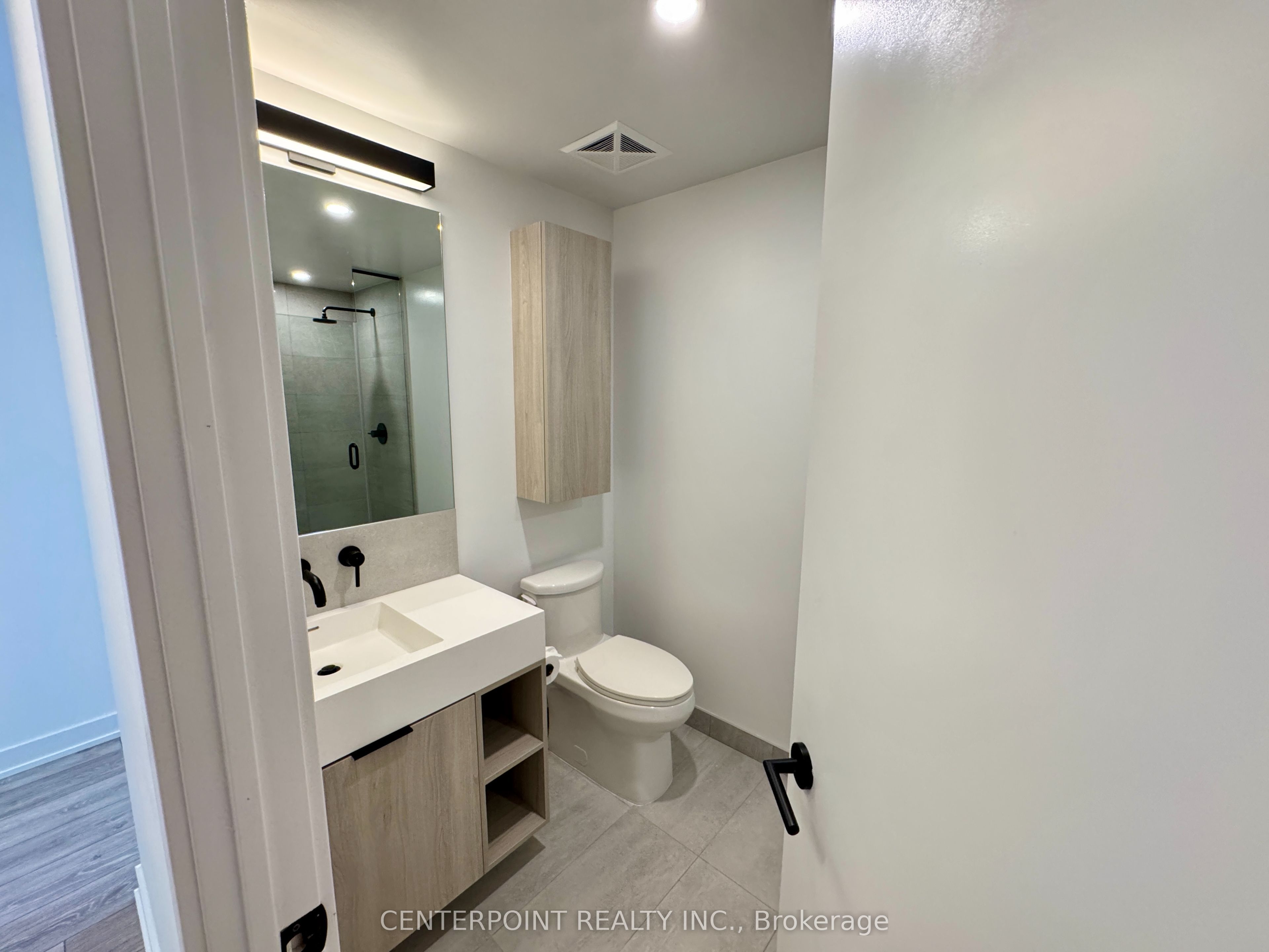 108 Peter Street 1906, Toronto, ON M5V 0W2 photo 3