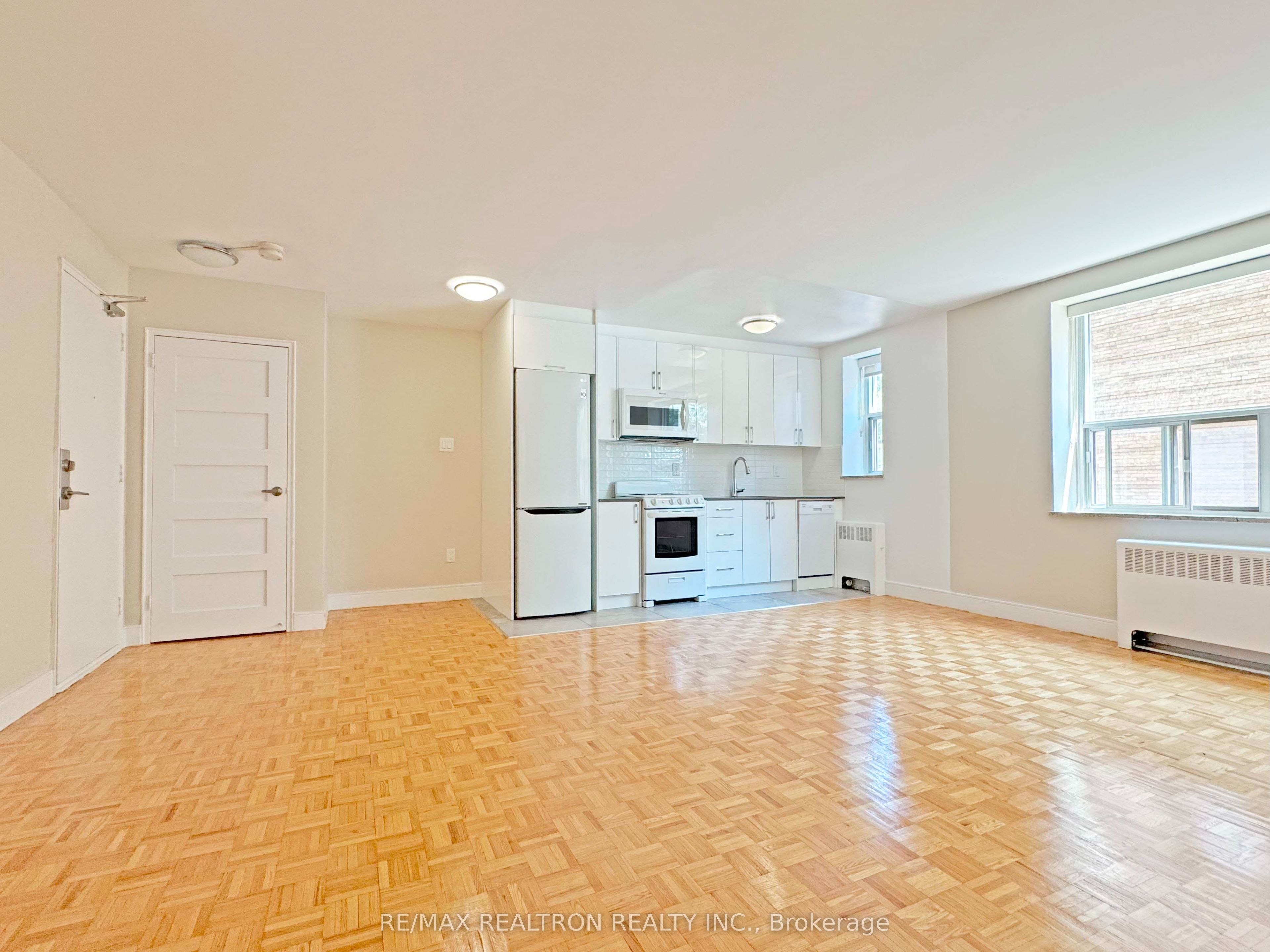 1291 Bayview Avenue 603, Toronto, ON M4G 2Z9 photo 2