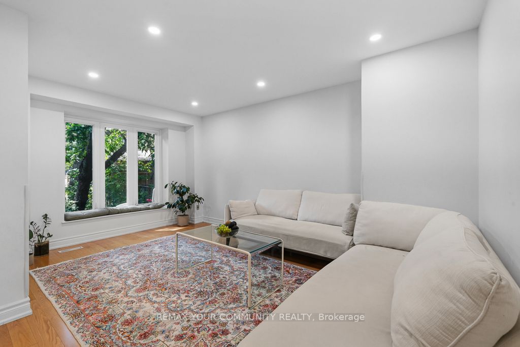 15 Clematis Road, Toronto, ON M2J 4X1 photo 4