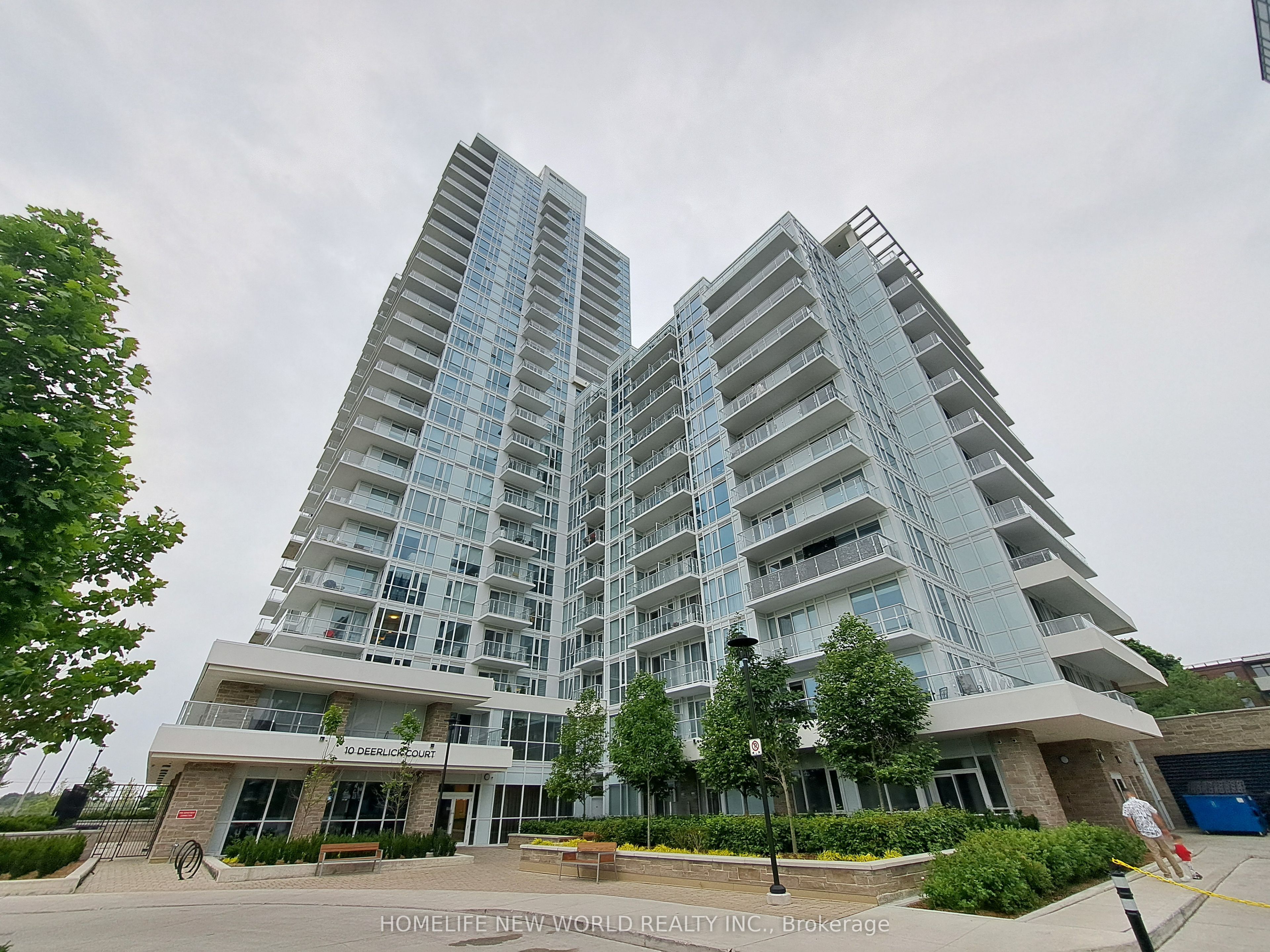 10 Deerlick Court 613, Toronto, ON M3A 0A7