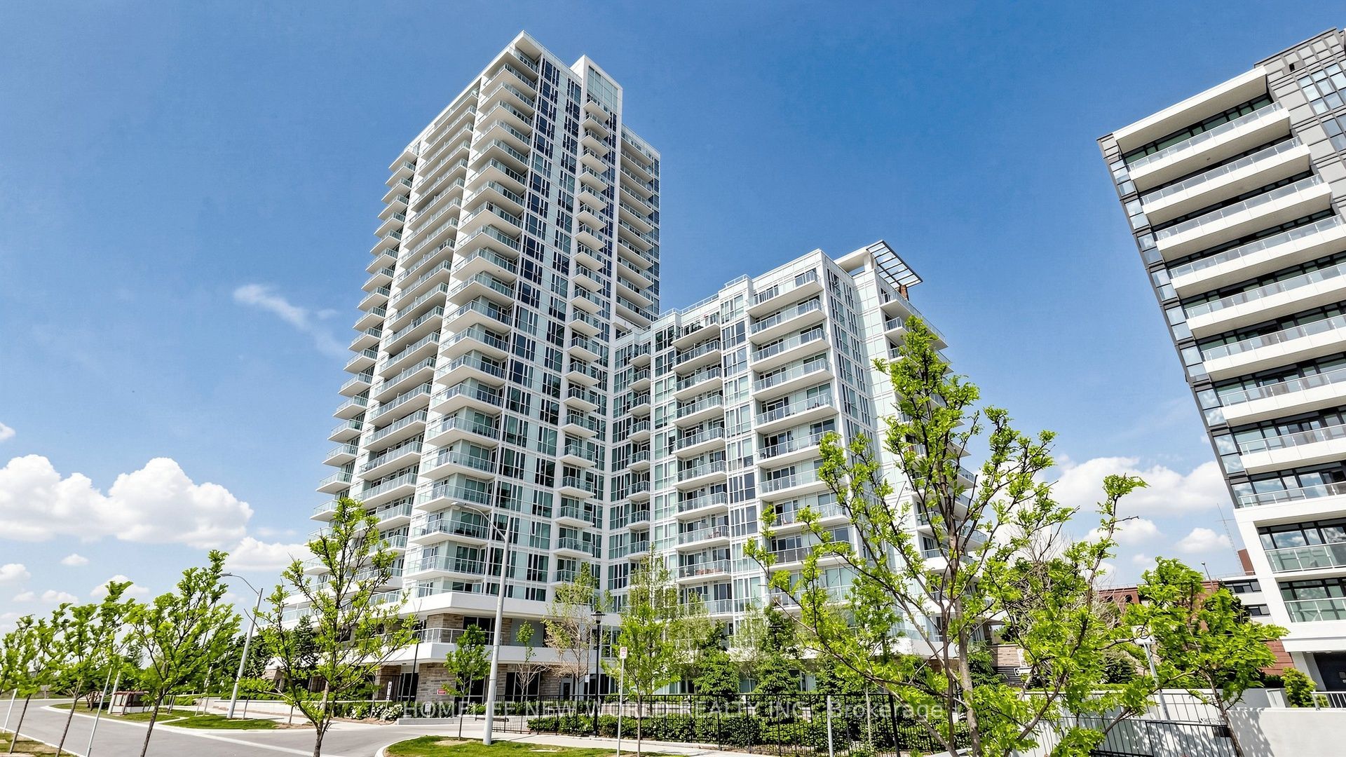 10 Deerlick Court 613, Toronto, ON M3A 0A7 photo 4