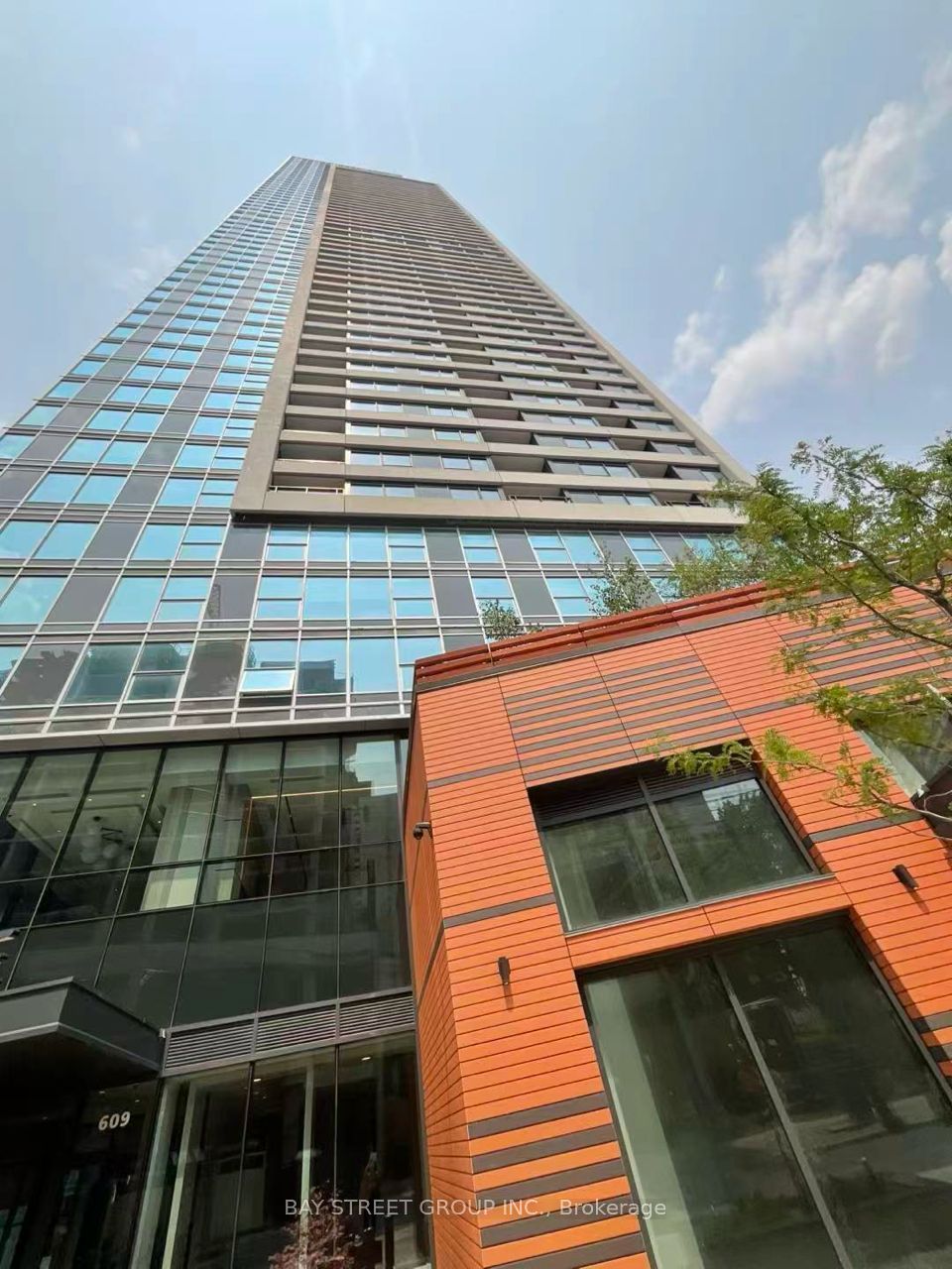 609 Sherbourne Street 3810, Toronto, ON M4X 0A4 photo 2