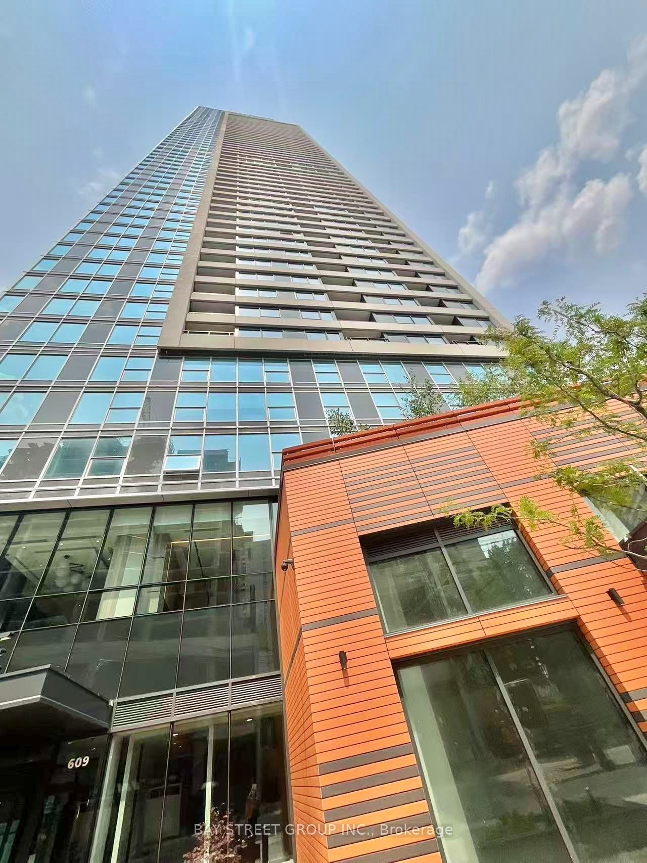 609 Sherbourne Street 3810, Toronto, ON M4X 0A4 photo 3