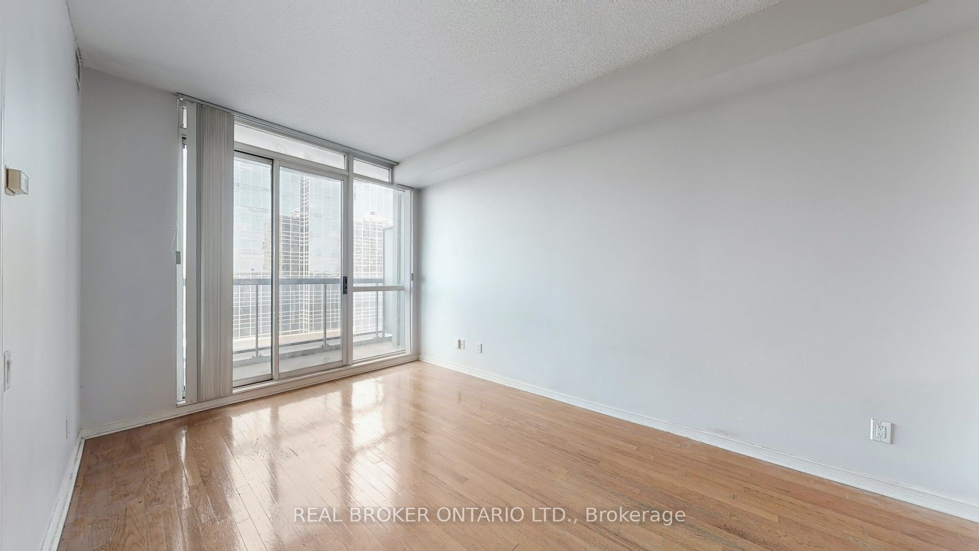 8 Hillcrest Avenue 505, Toronto, ON M2N 6Y6 photo 5