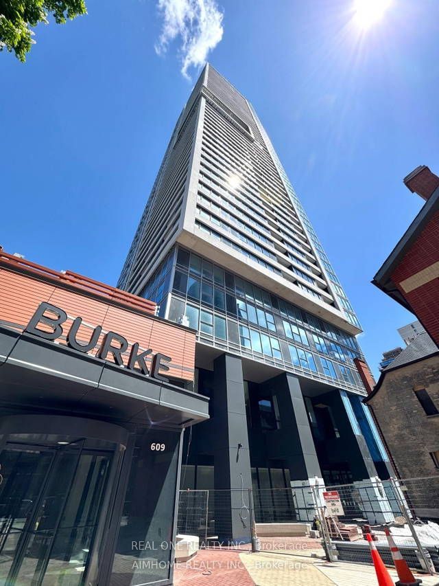 609 Sherbourne Street 3605, Toronto, ON M4X 0A4 photo 4