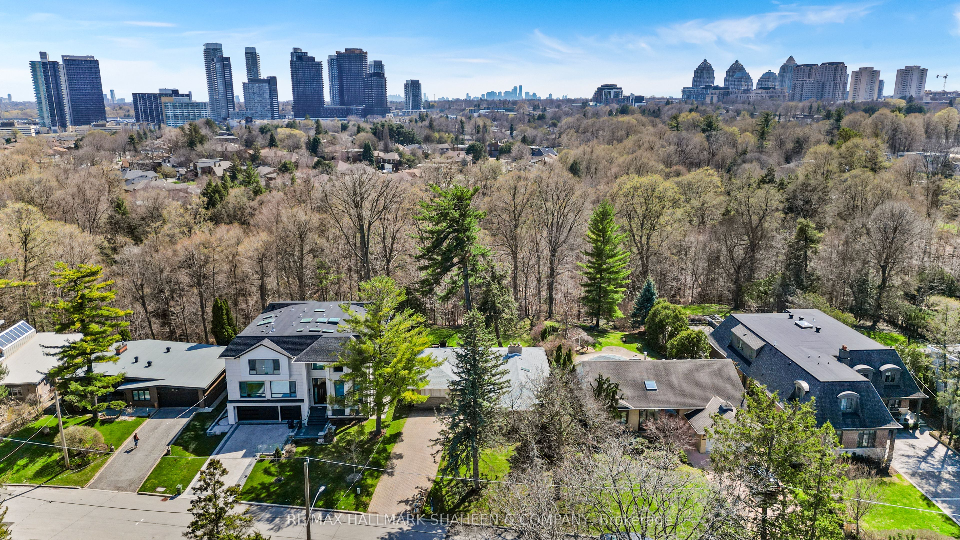 45 Hi Mount Drive, Toronto, ON M2K 1X3 photo 5
