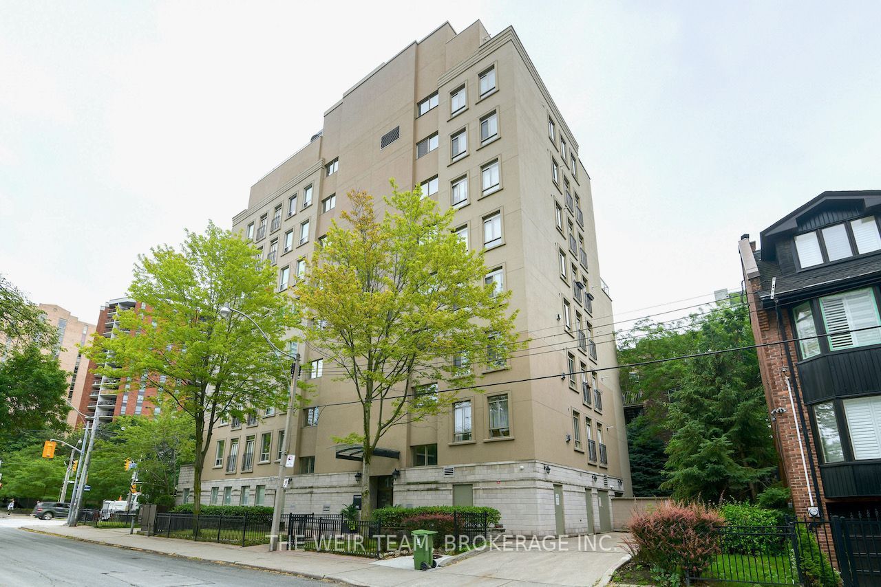 135 Maitland Street 202, Toronto, ON M4Y 1E5 photo 4