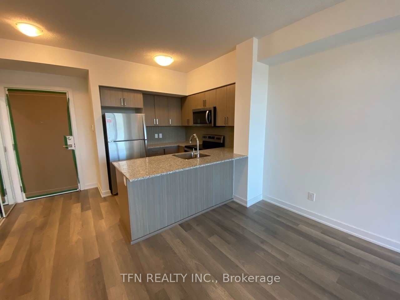 1603 Eglinton Avenue W 418, Toronto, ON M6E 0A1
