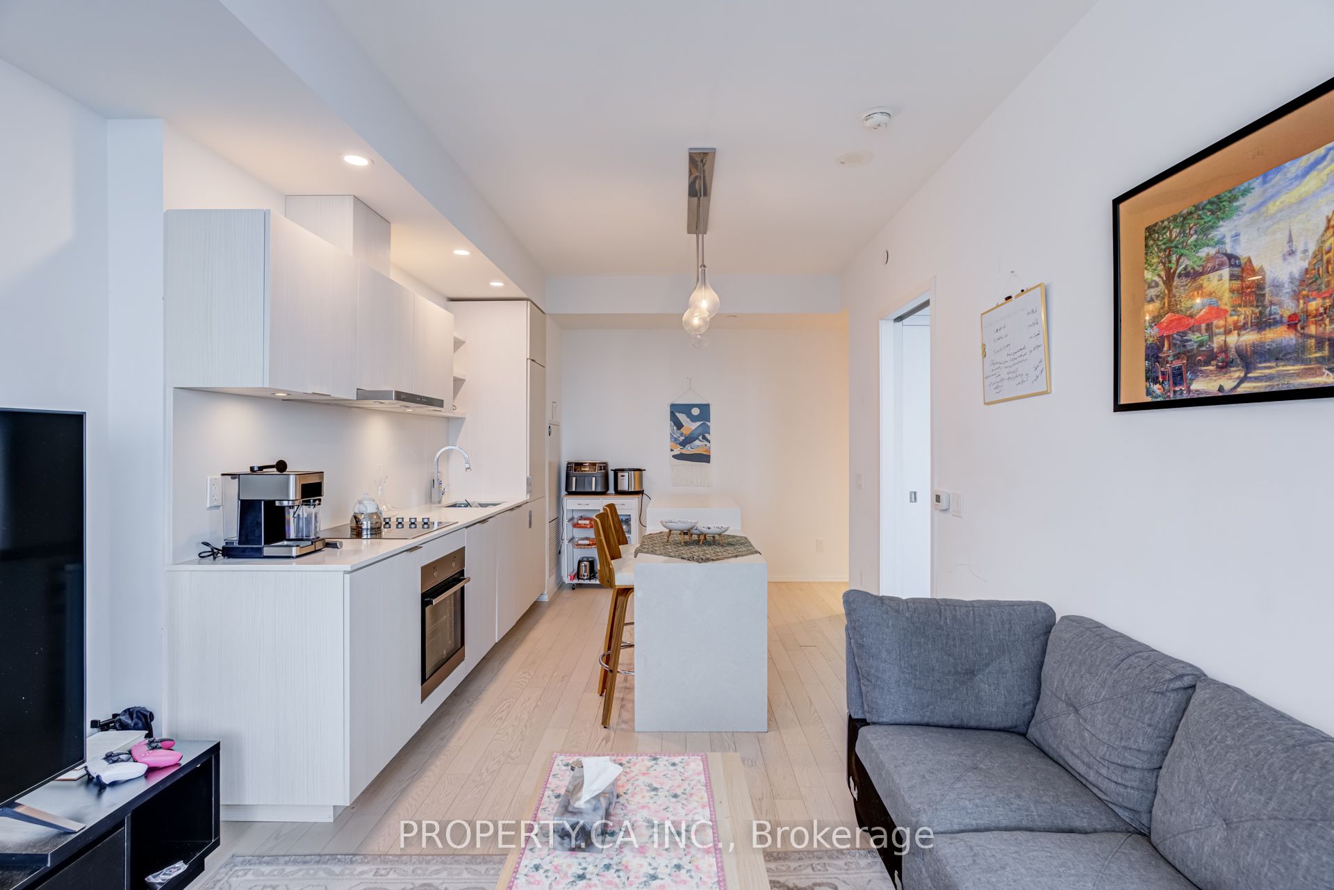 16 Bonnycastle Street 2311, Toronto, ON M5A 0C9 photo 3