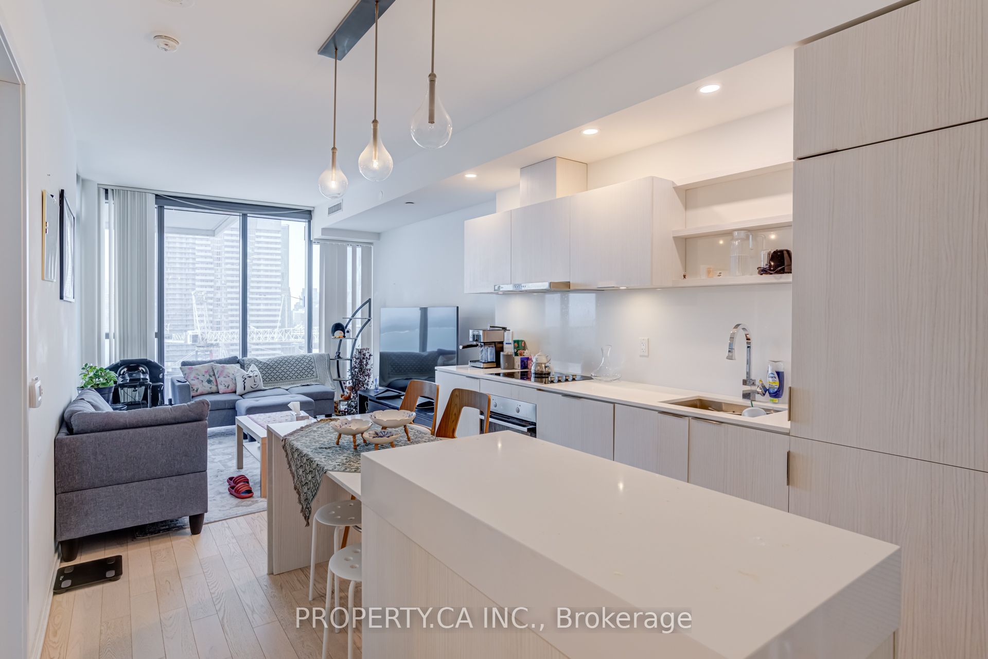 16 Bonnycastle Street 2311, Toronto, ON M5A 0C9 photo 4
