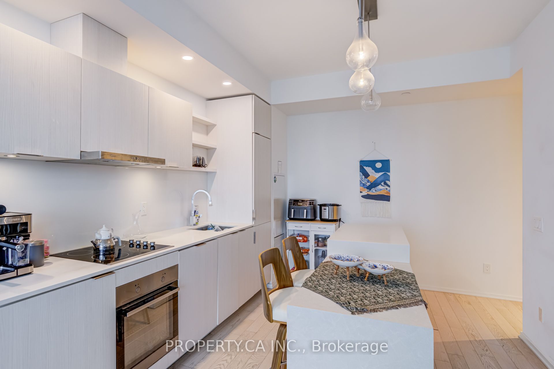 16 Bonnycastle Street 2311, Toronto, ON M5A 0C9 photo 5