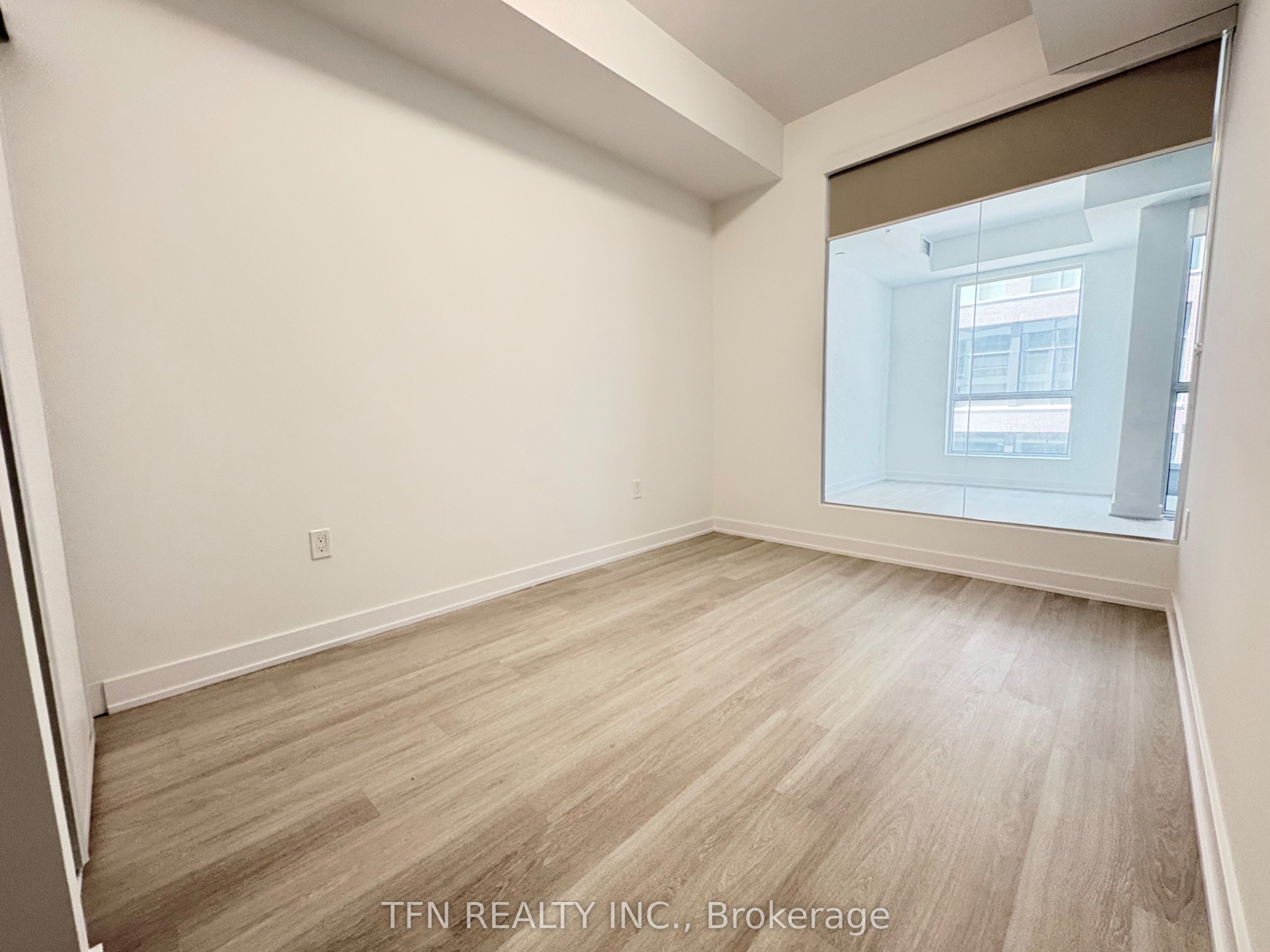 15 Richardson Street 427, Toronto, ON M5A 0Y5 photo 5
