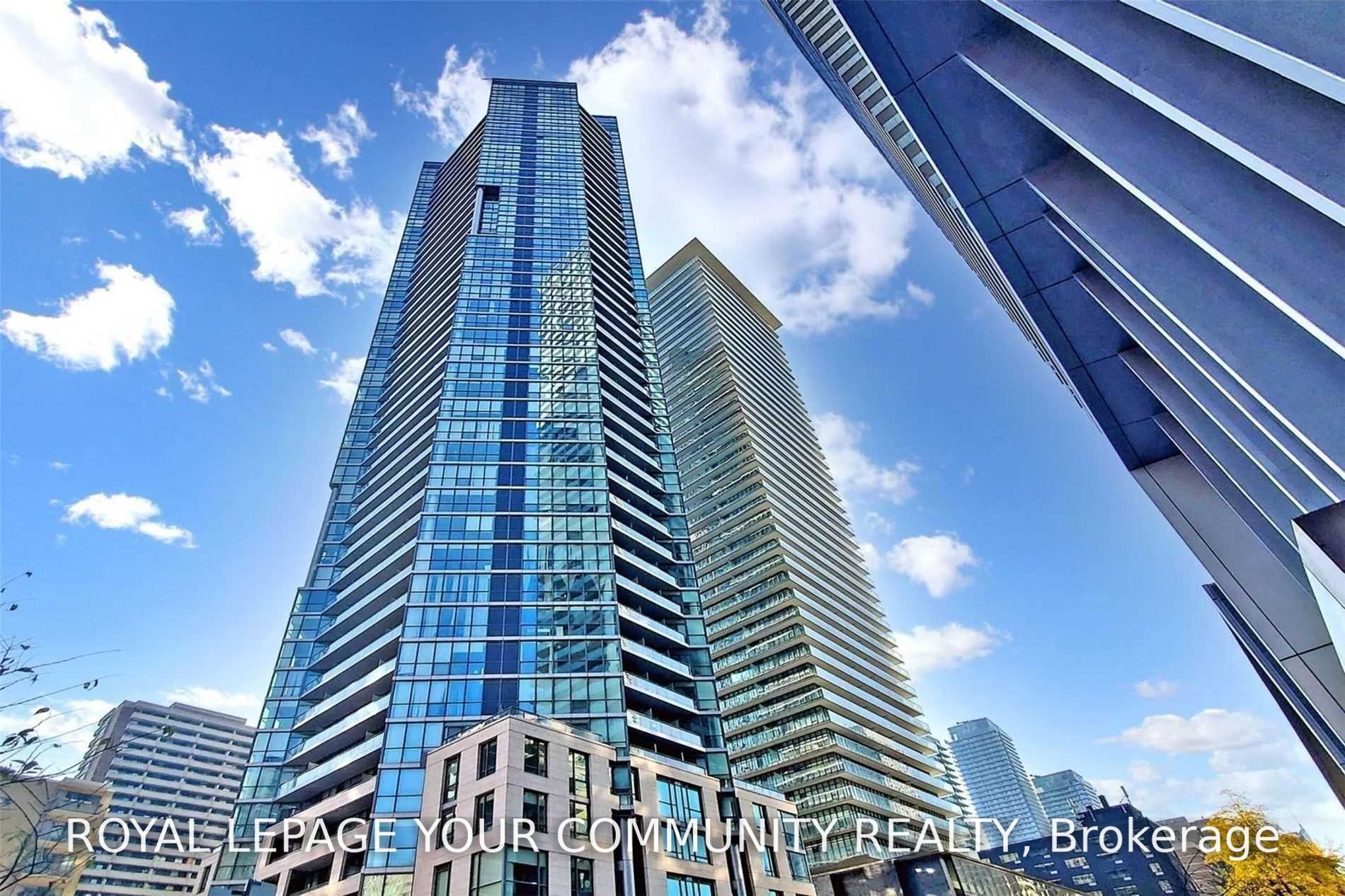 33 Charles Street E 603, Toronto, ON M4Y 1R9