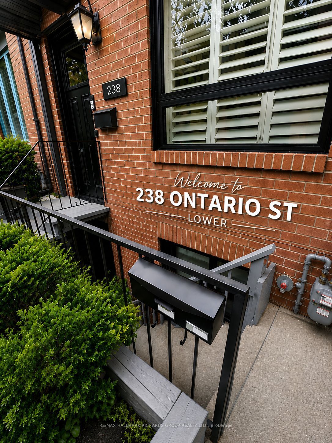 238 Ontario Street Lower, Toronto, ON M5A 2V5