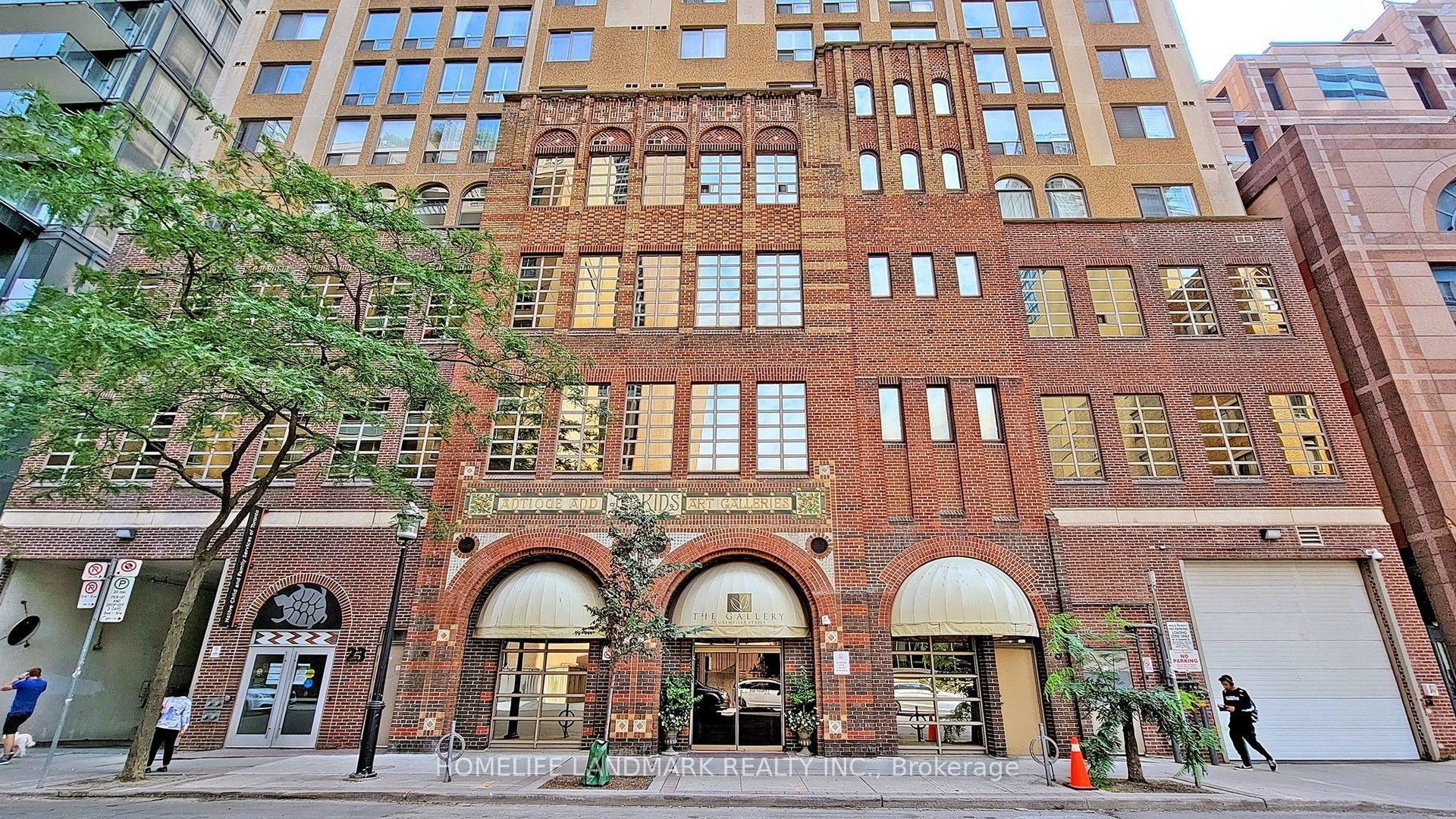 25 Grenville Street 1002, Toronto, ON M4Y 2X5 photo 4
