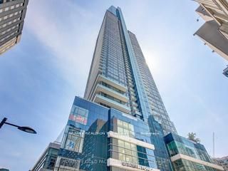386 Yonge St 713 Street 713, Toronto, ON M5B 0A5 photo 2