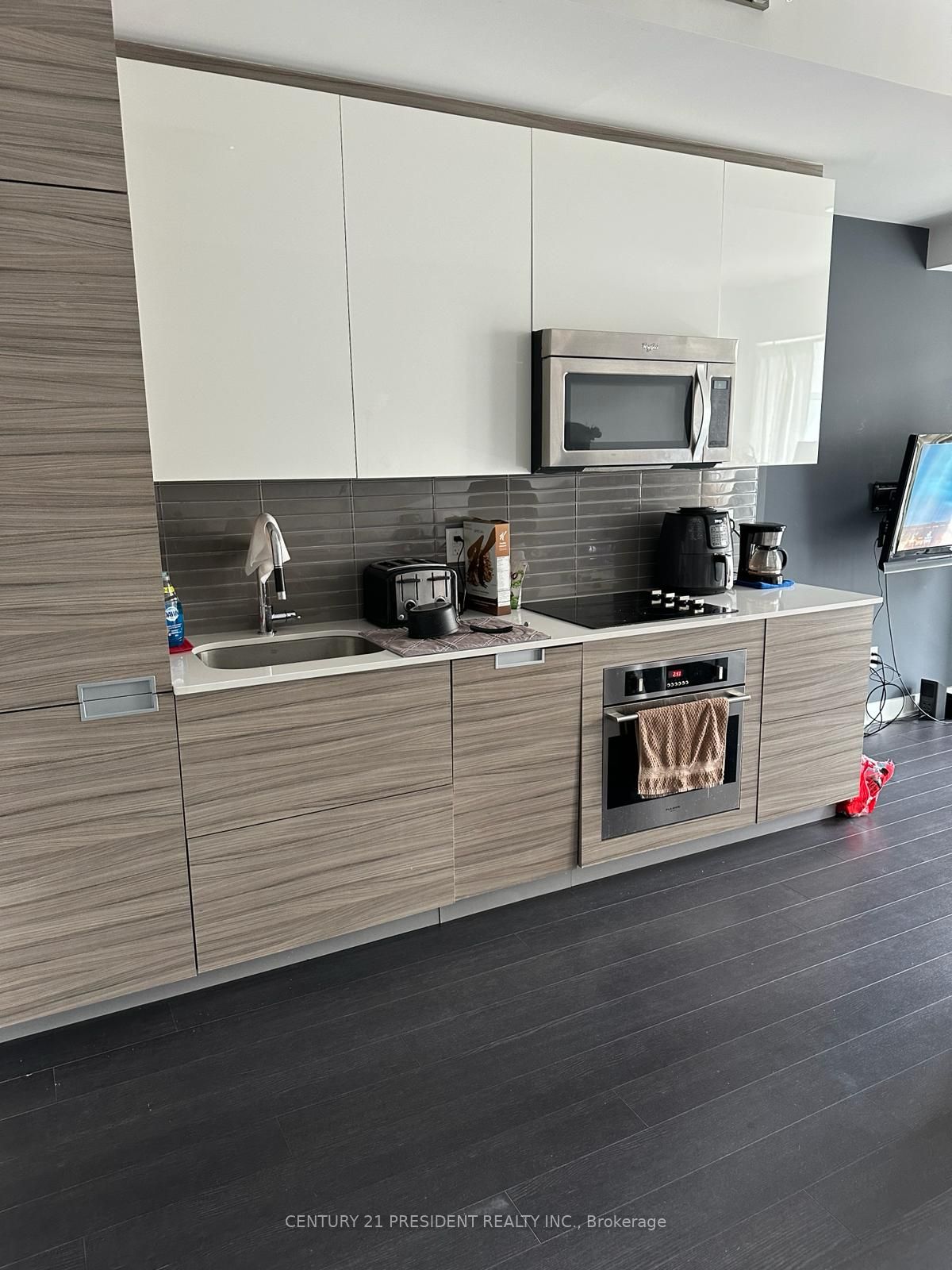 210 Simcoe Street 706, Toronto, ON M5T 1T4 photo 5