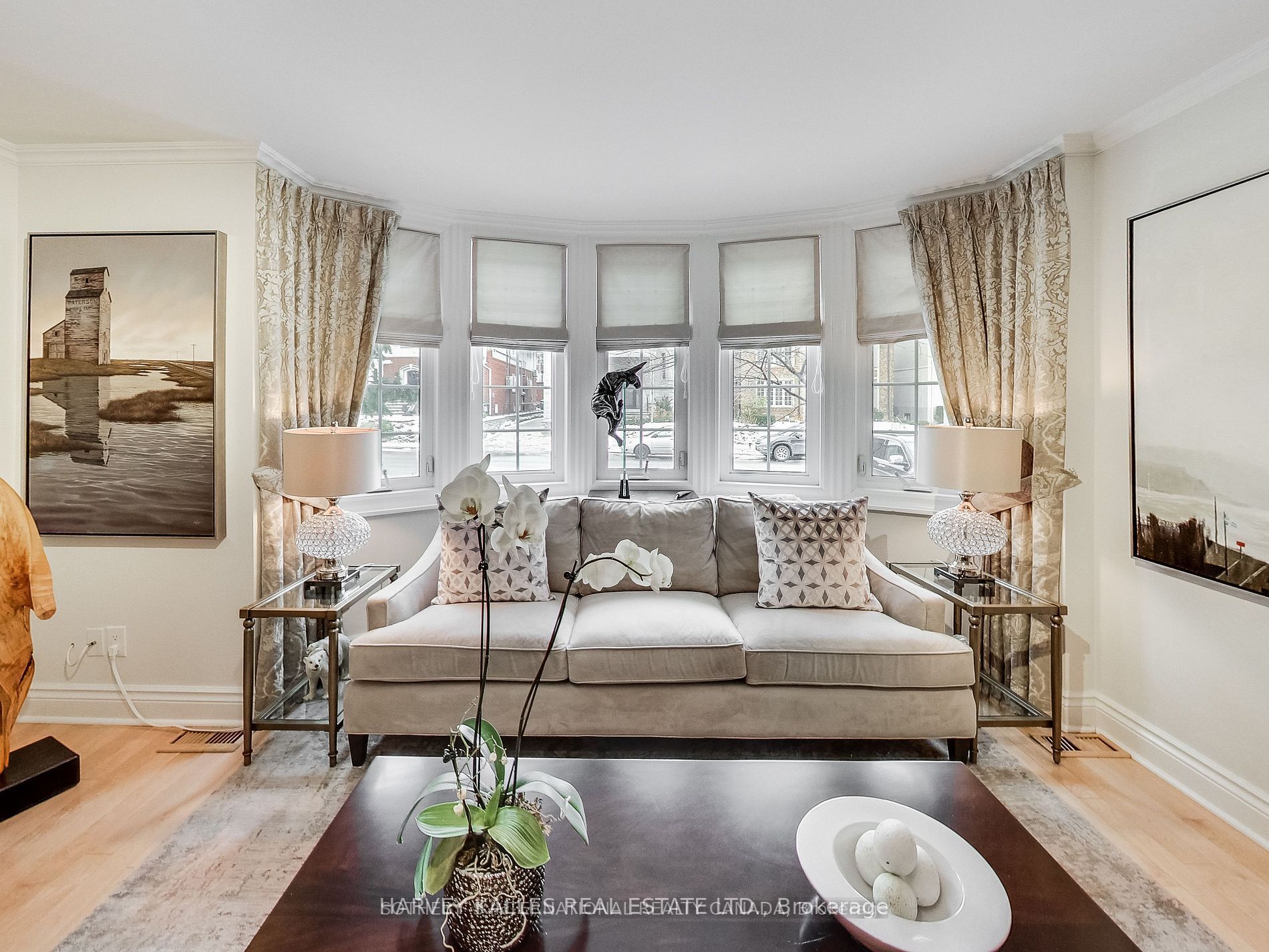 9 Highbourne Road Main, Toronto, ON M5P 2J1 photo 5