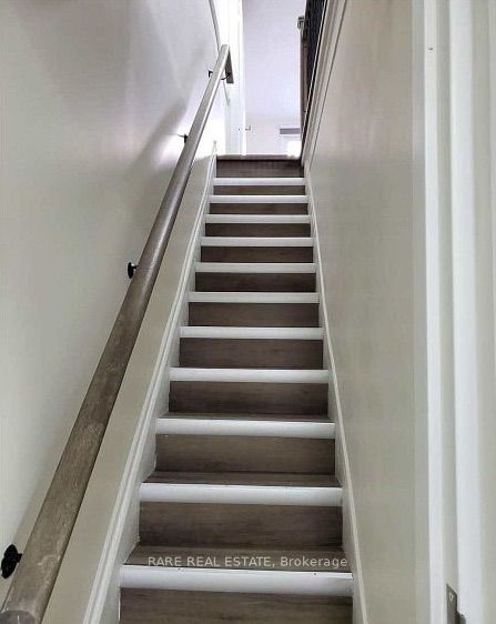 97 Christie Street 2nd Fl, Toronto, ON M6G 3B1 photo 5