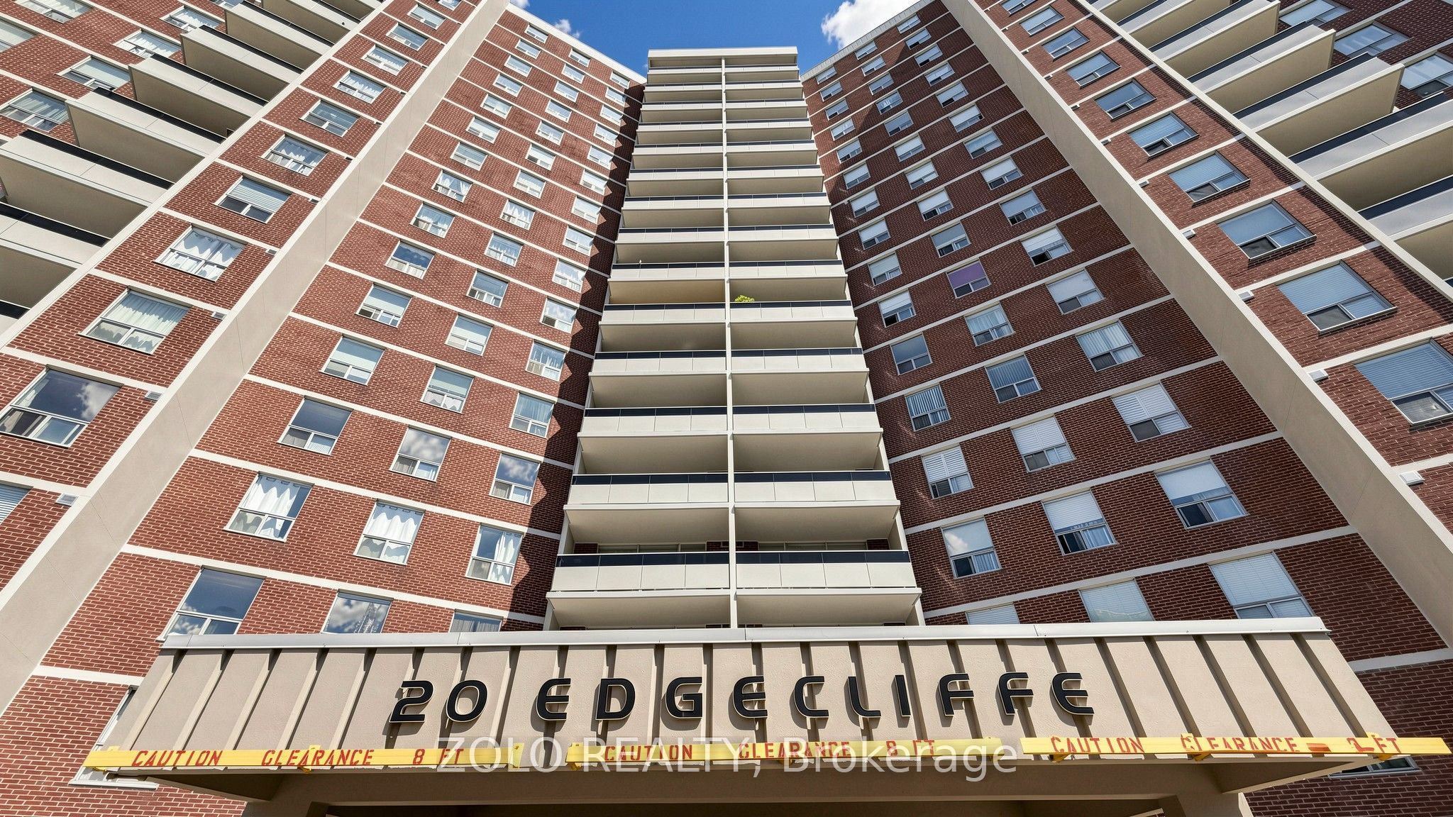 20 Edgecliff Golfway 915, Toronto, ON M3C 3A4 photo 3